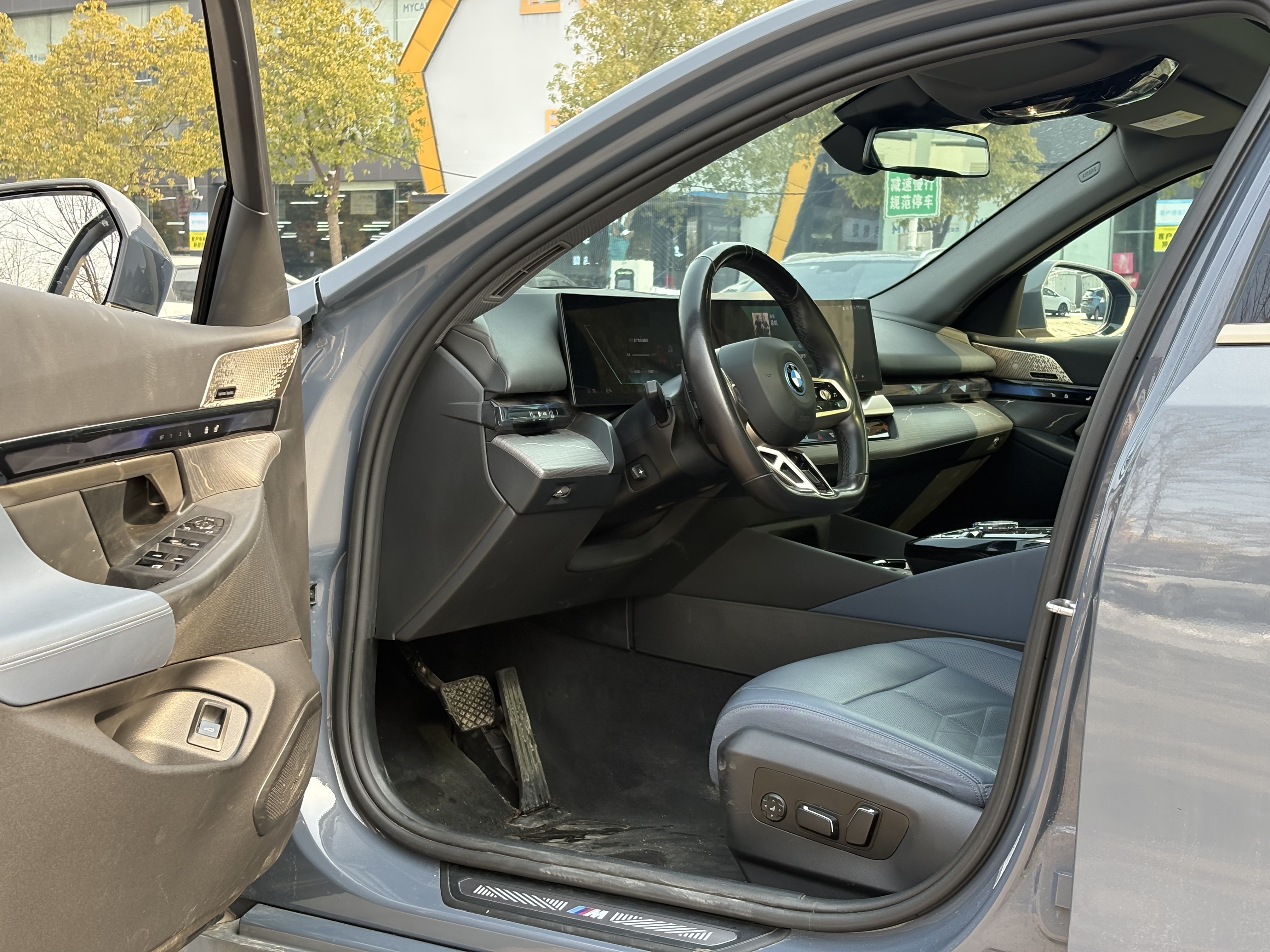 BMW i5 2024 #12 BMW i5 2024 car image #12