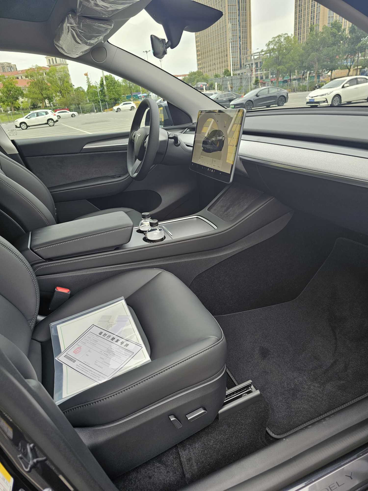 特斯拉 Model Y 2024 汽车图片 #12