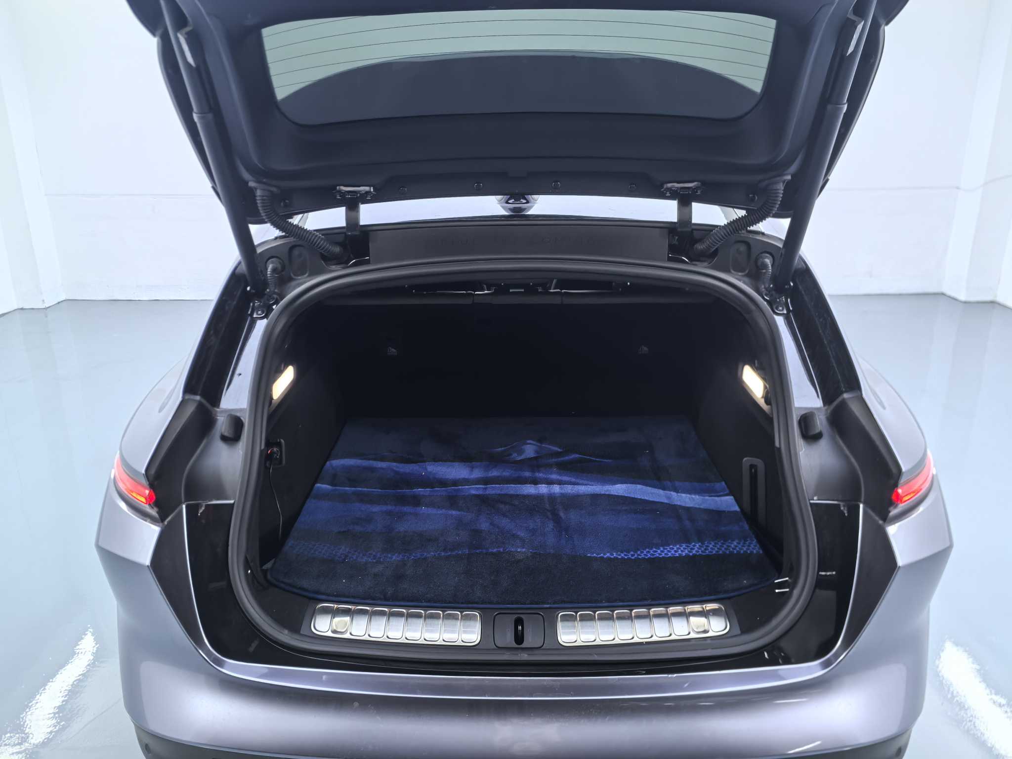 NIO ET5T 2024 изображение автомобиля #12