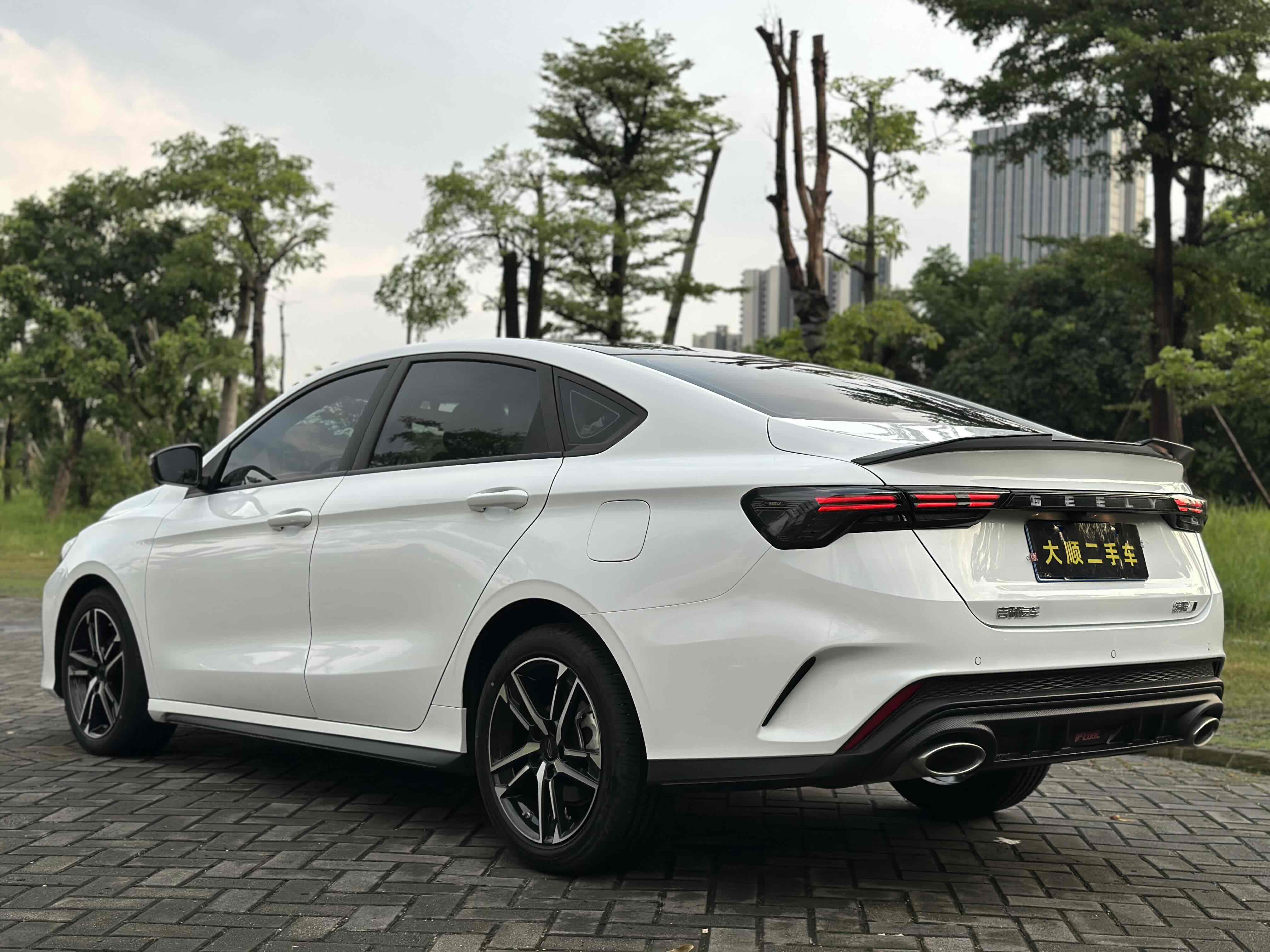 GEELY Binray 2024 car image #12
