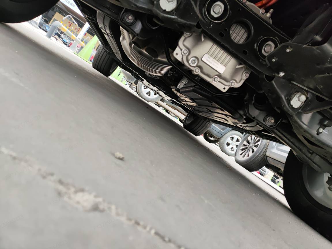 Tank 700 New Energy 2025 #12 Tank 700 New Energy 2025 car image #12