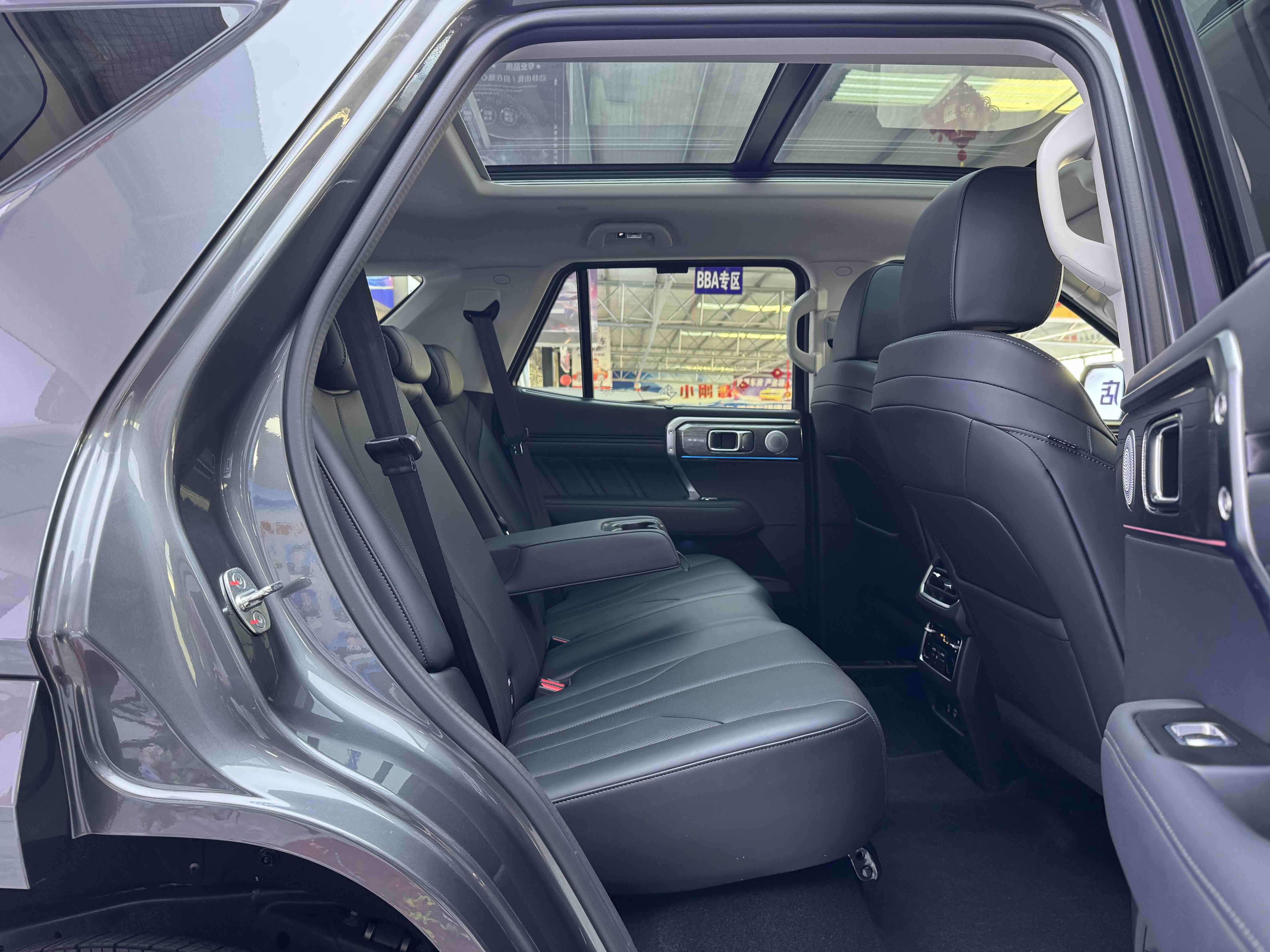 Tank 400 New Energy 2025 car image #12