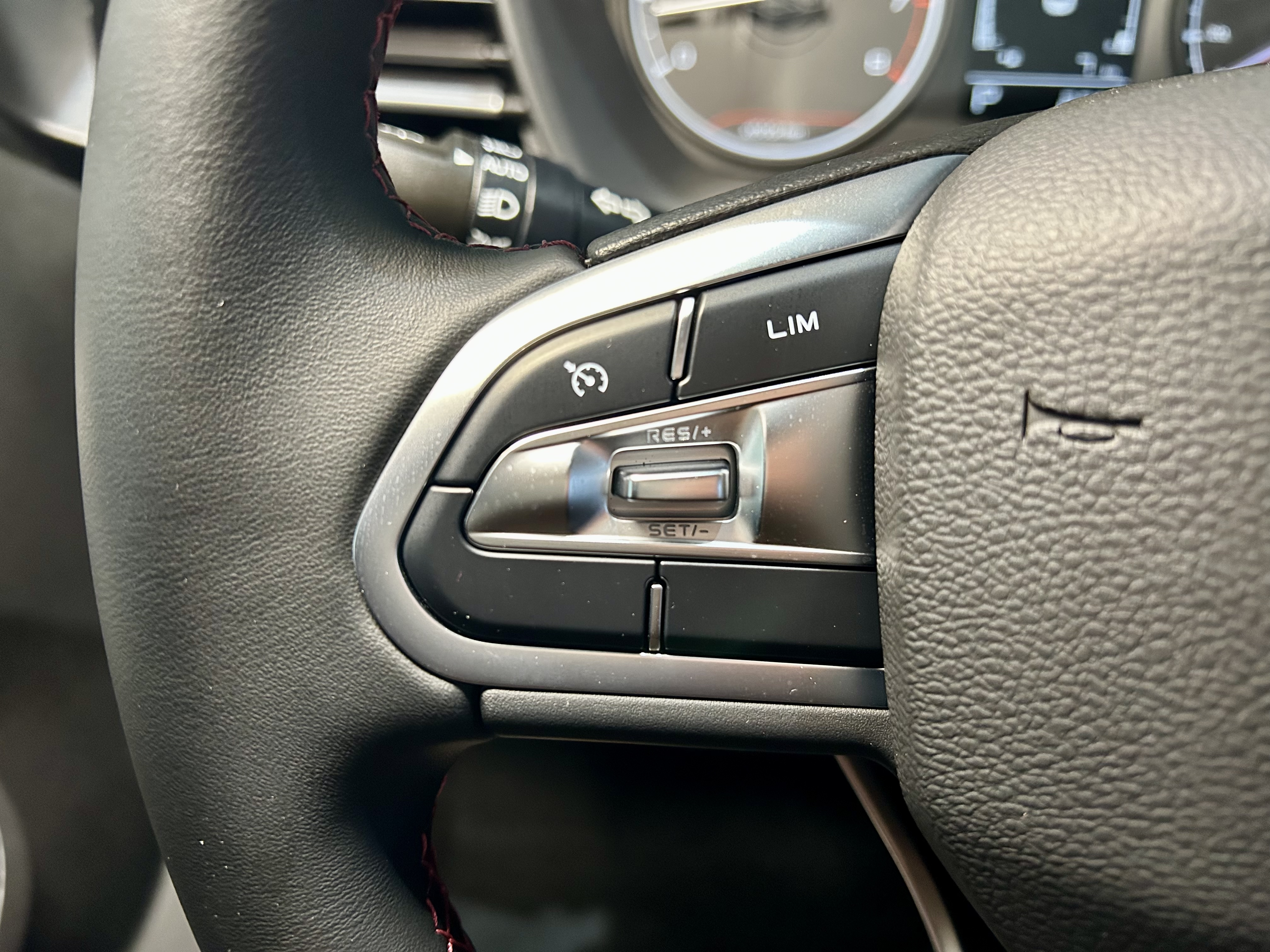 X3 PRO 2025 #12 X3 PRO 2025 car image #12