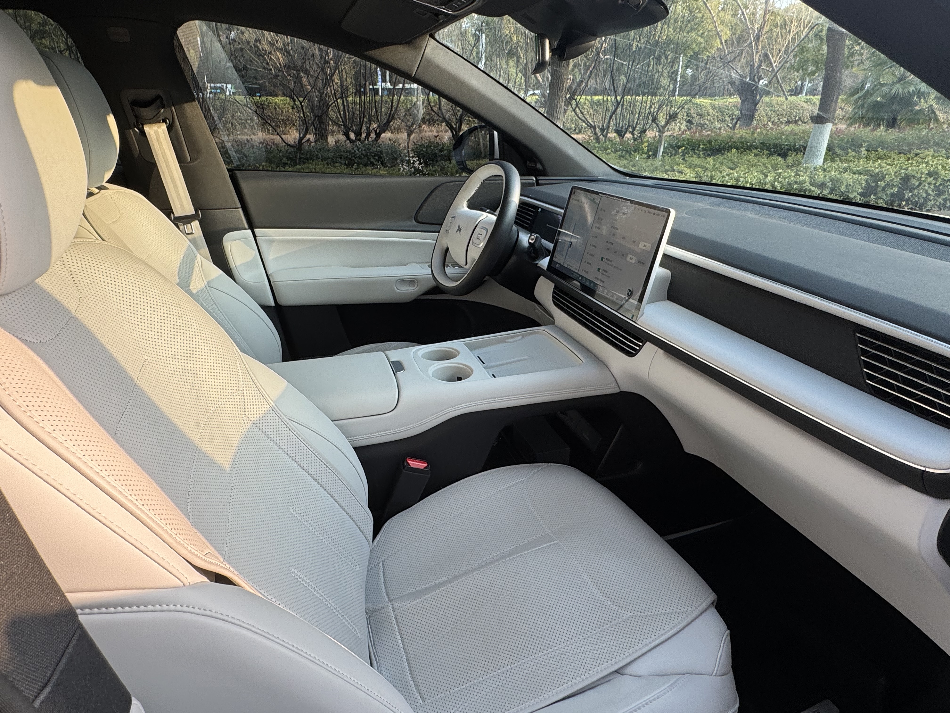 Xpeng G6 2024 #12 Xpeng G6 2024 car image #12