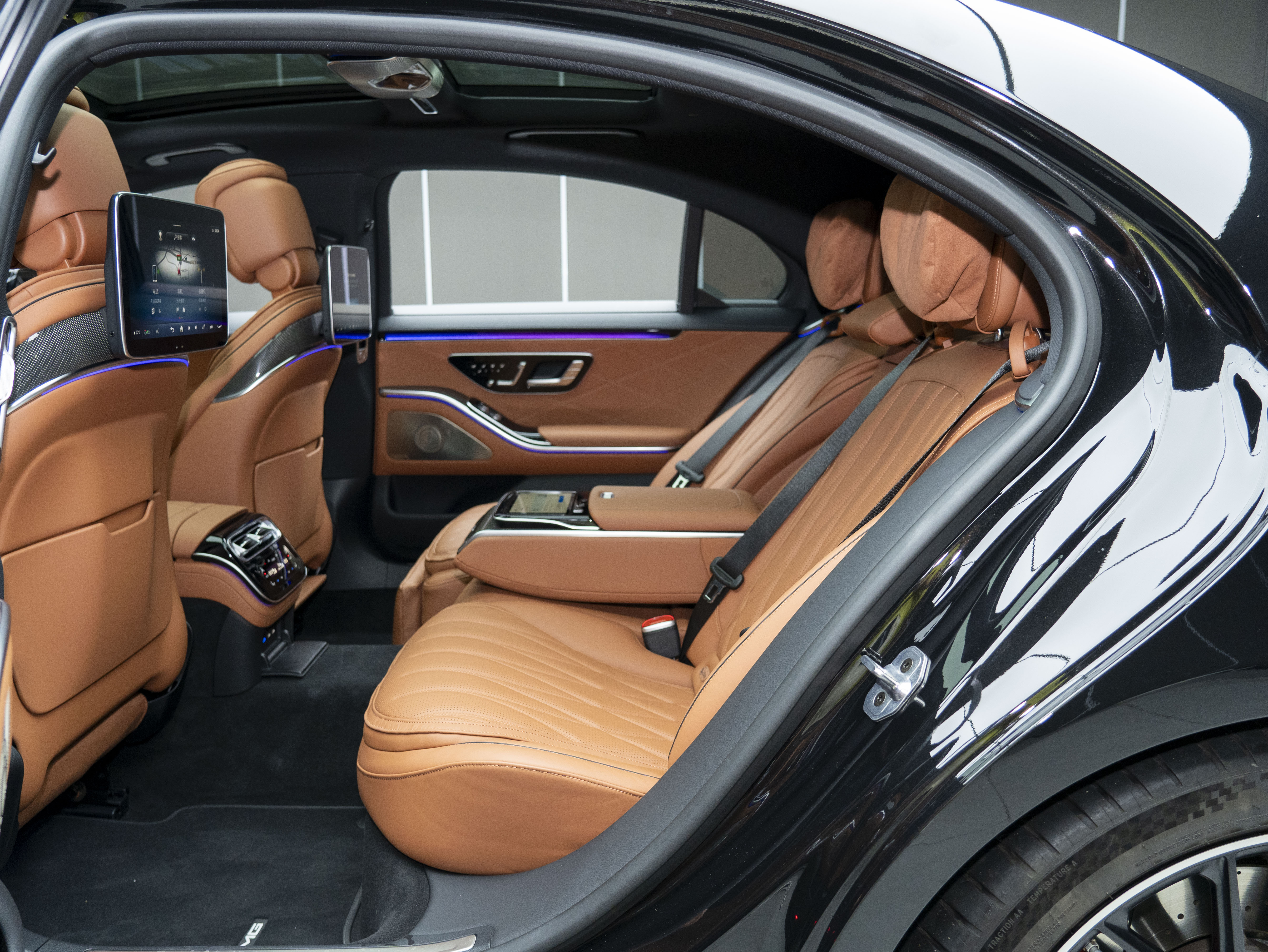 Mercedes-Benz S AMG New Energy 2025 изображение автомобиля #12