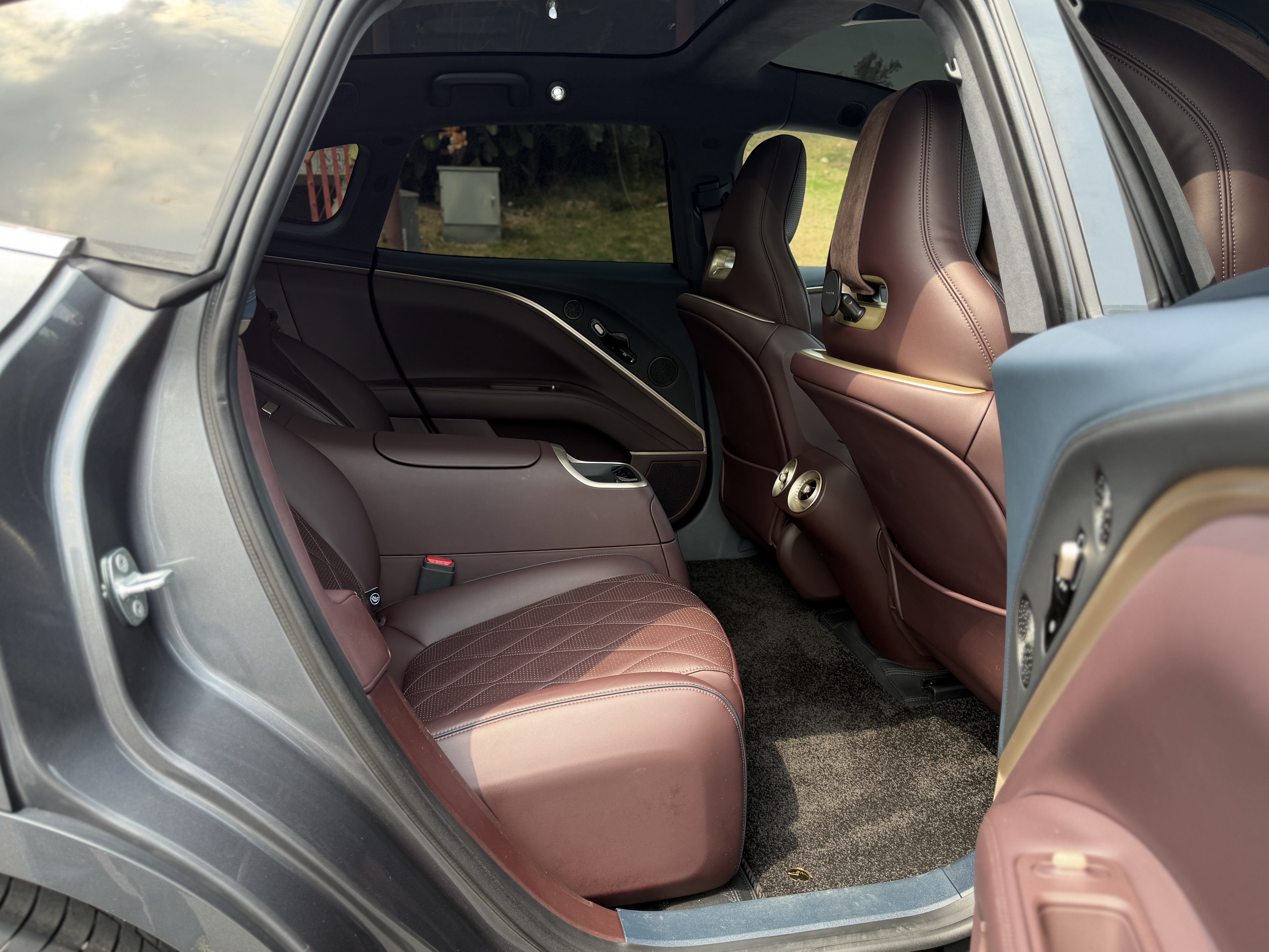 Avatr 11 2024 imagem de carro #12