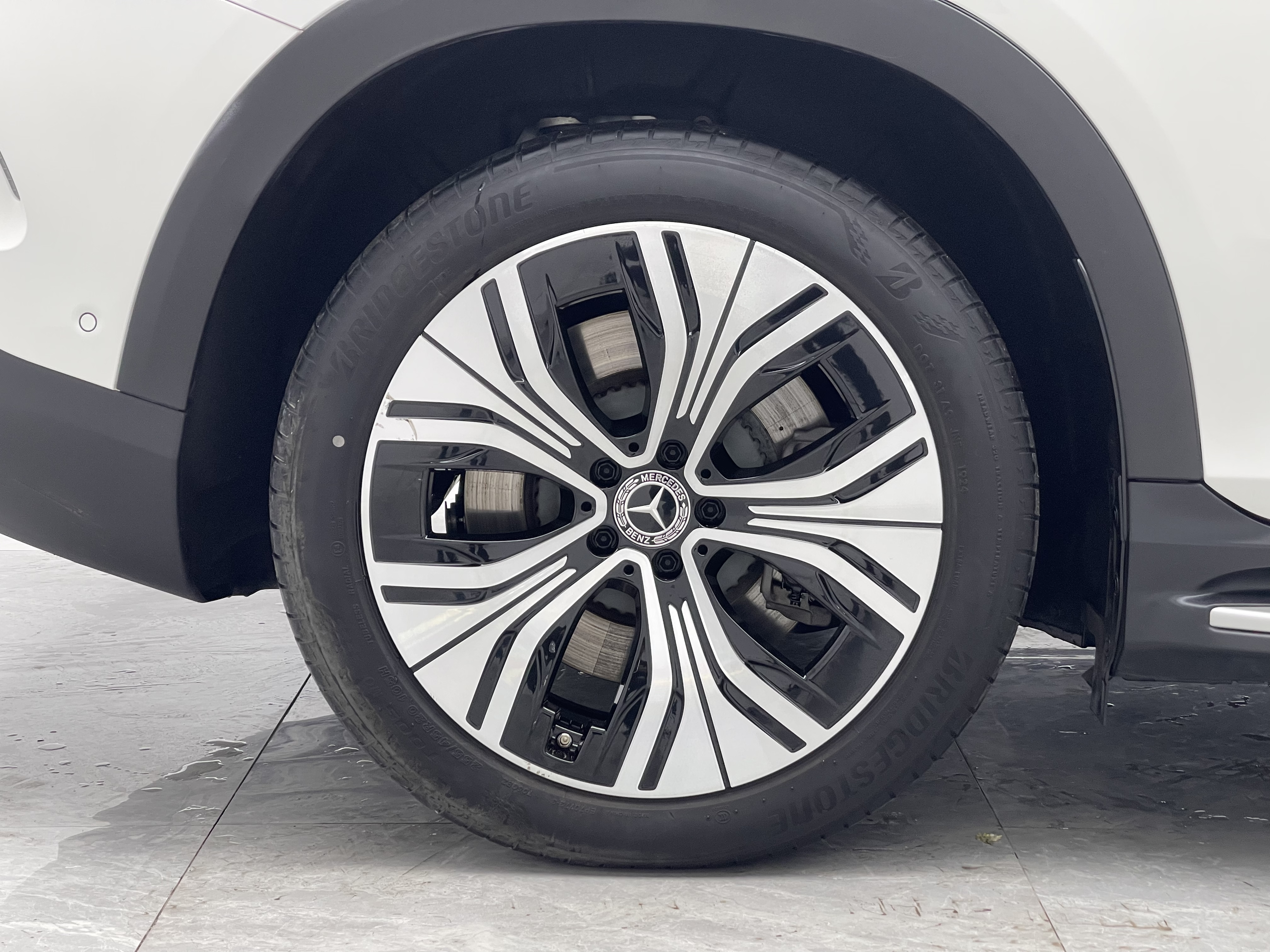 Mercedes-Benz EQE SUV 2024 #12 Mercedes-Benz EQE SUV 2024 car image #12