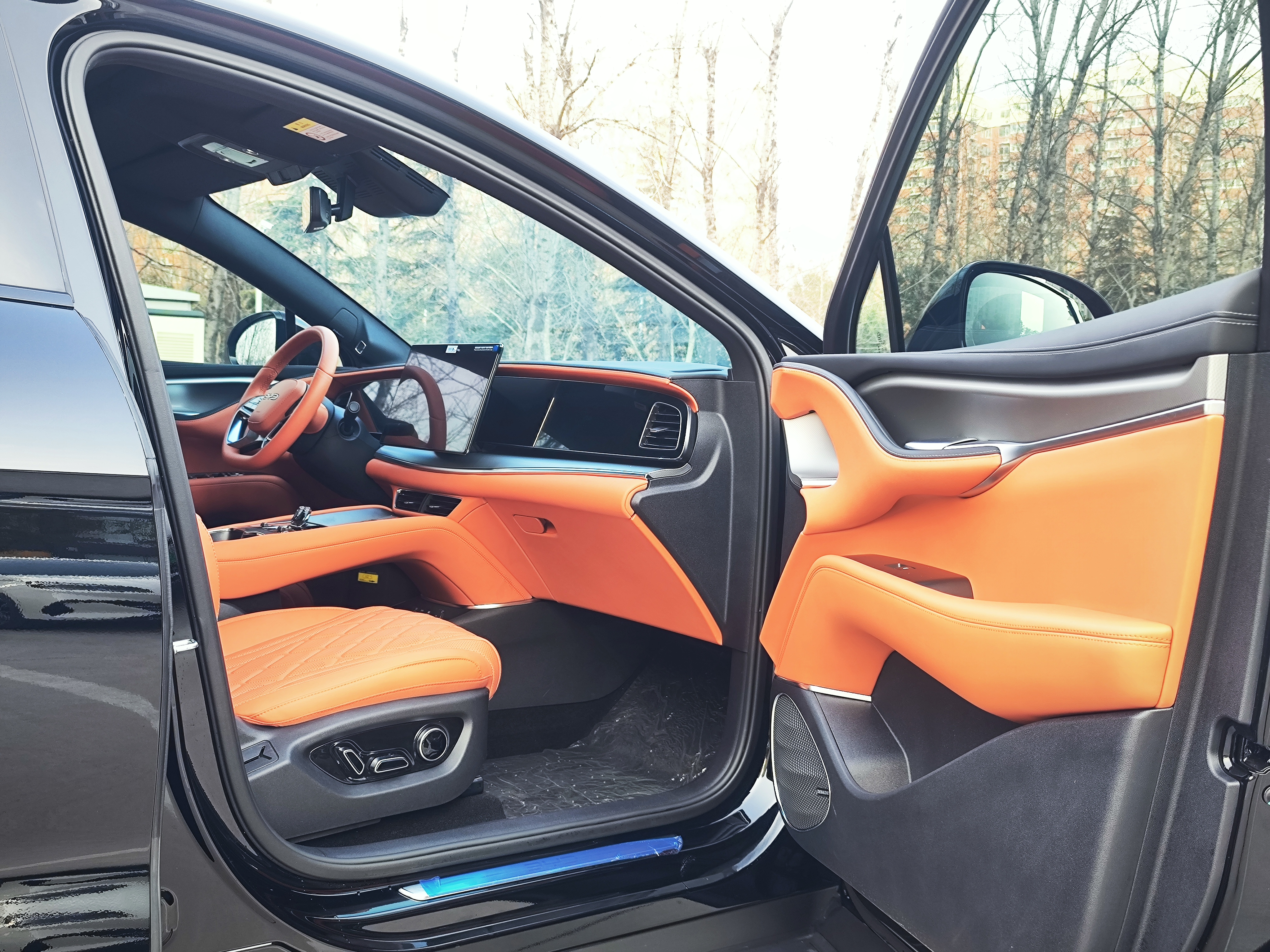 BYD Sea Lion 07 EV 2024 car image #12