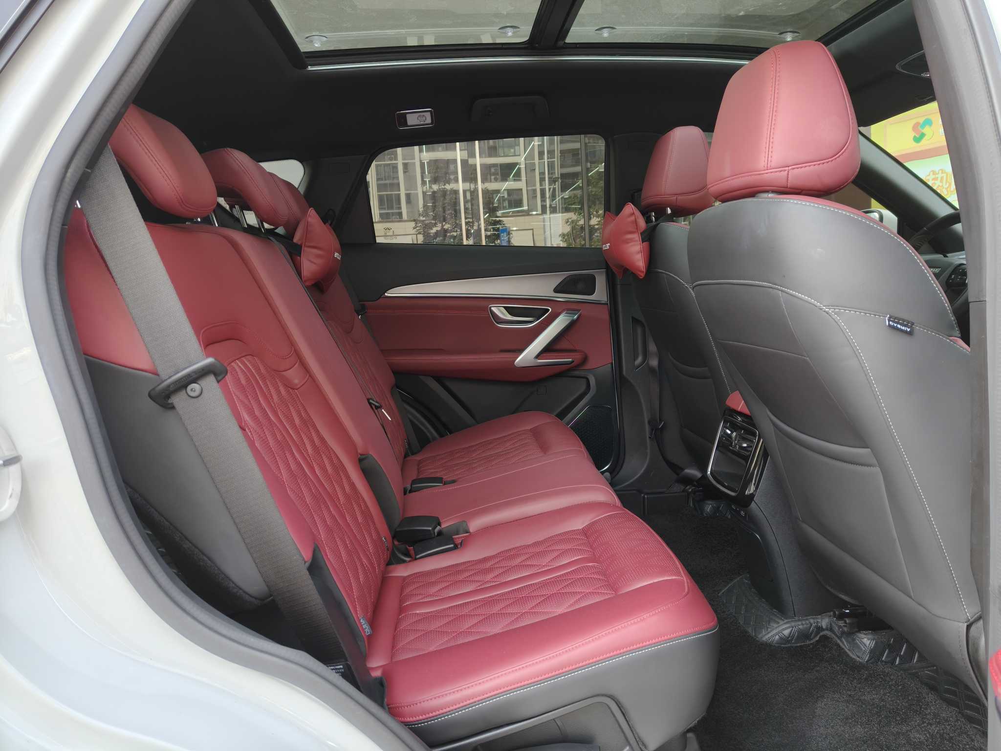 Jetour X70 PLUS 2024 صورة سيارة #12