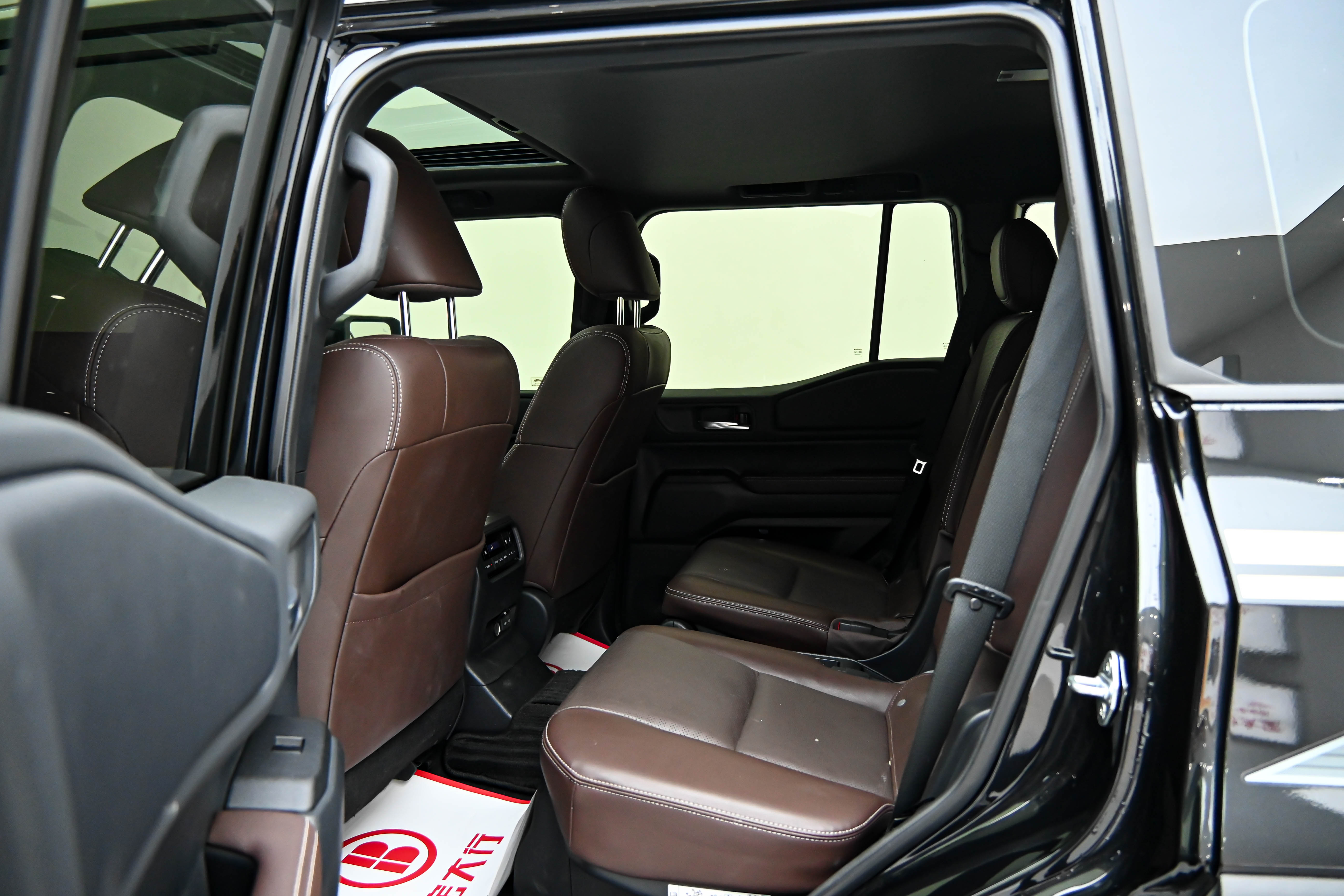 Toyota Land Cruiser Prado 2025 #12 Toyota Land Cruiser Prado 2025 car image #12