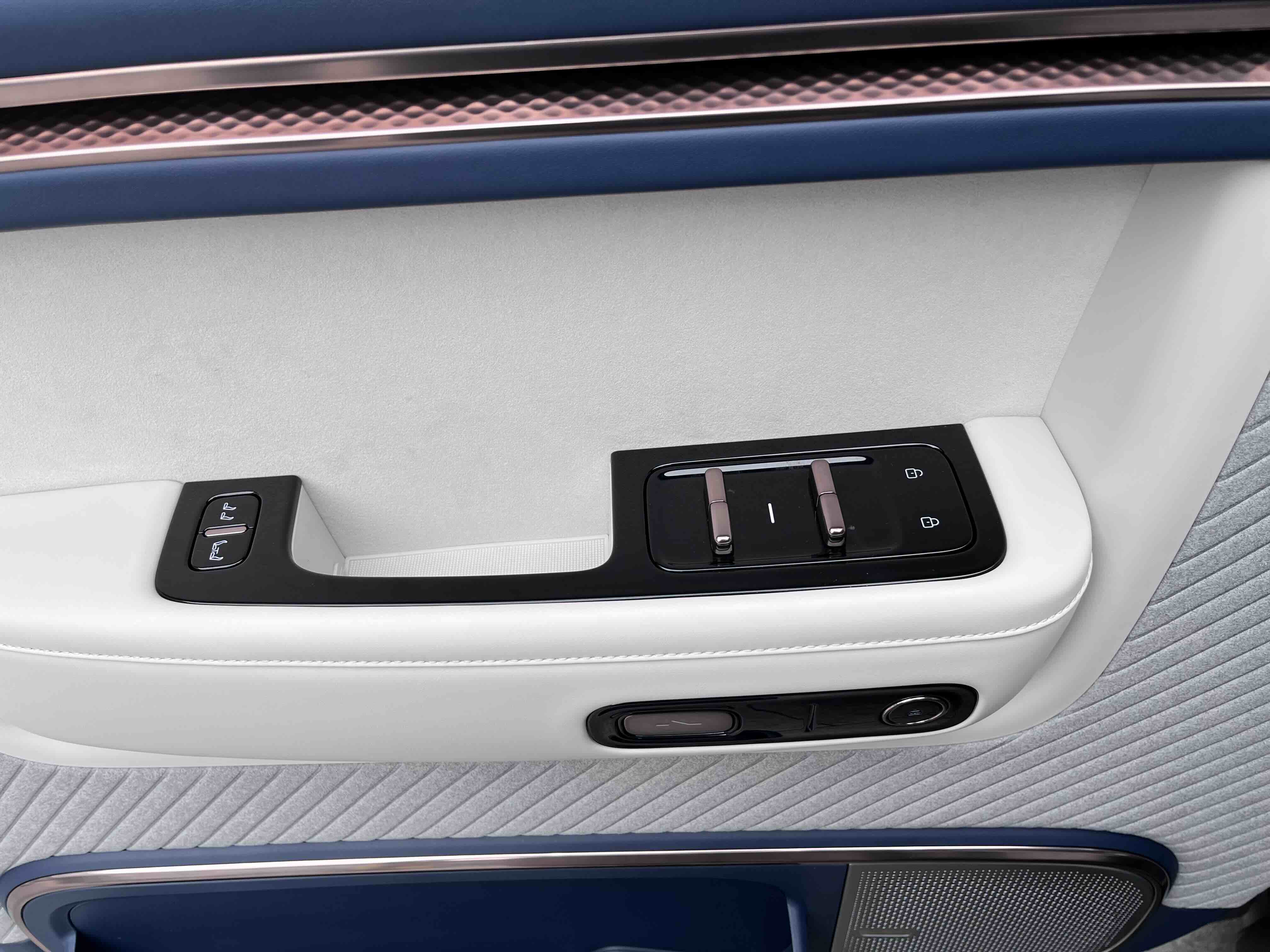 Zeekr MIX 2024 صورة سيارة #12