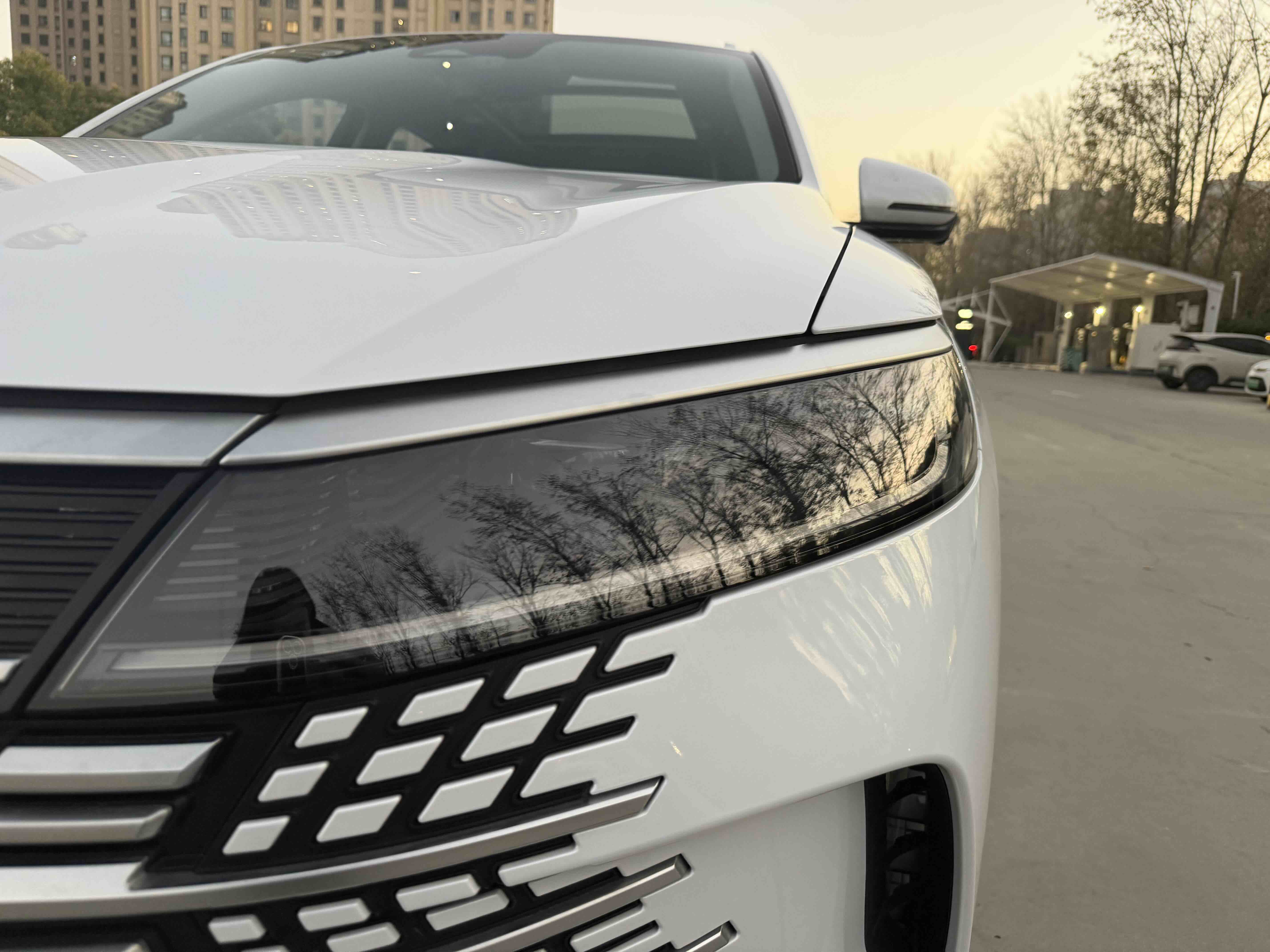 BYD Sea Lion 05 DM-i 2024 car image #12