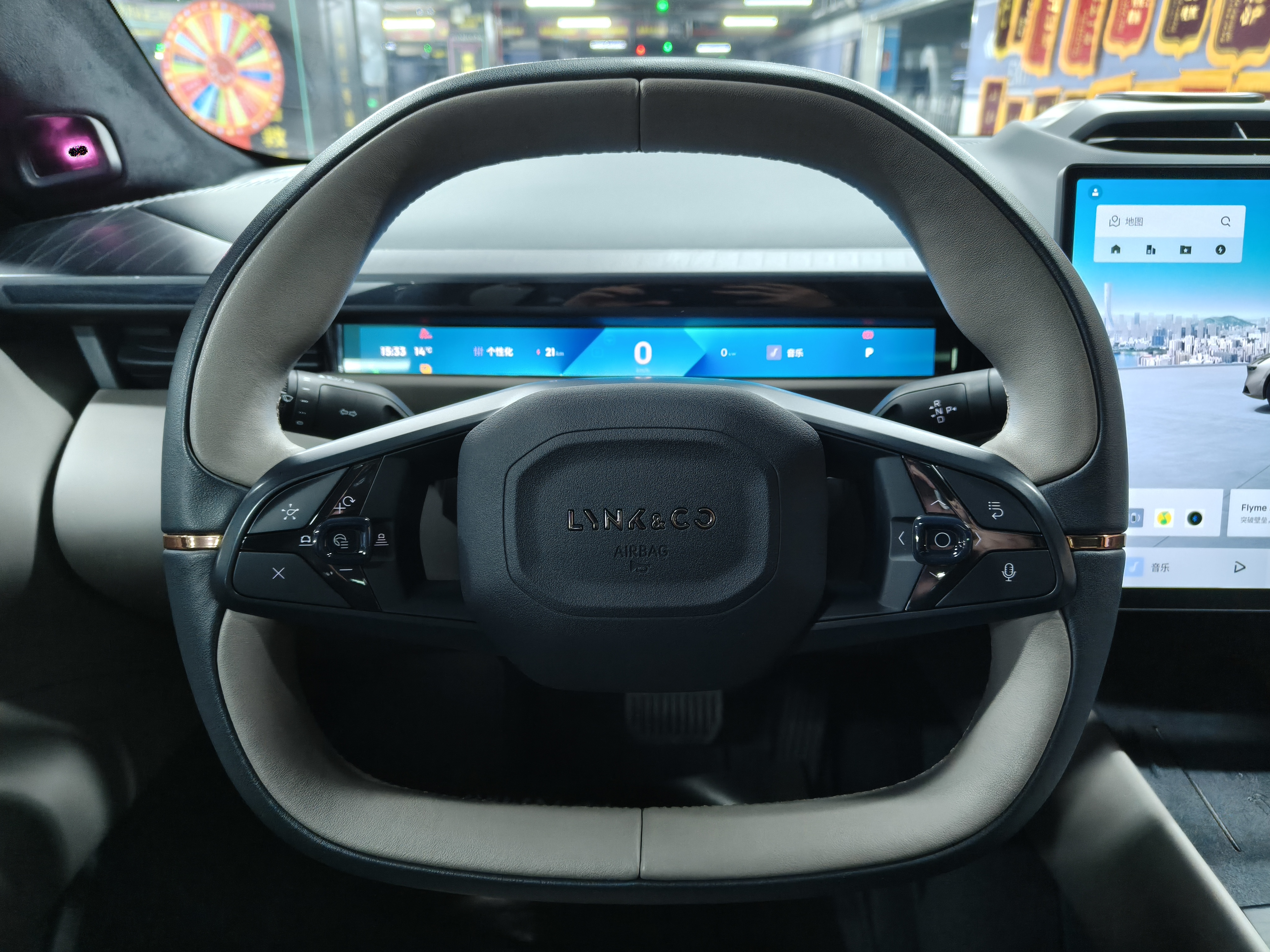 Lynk & Co 2026 #12 Lynk & Co 2026 car image #12
