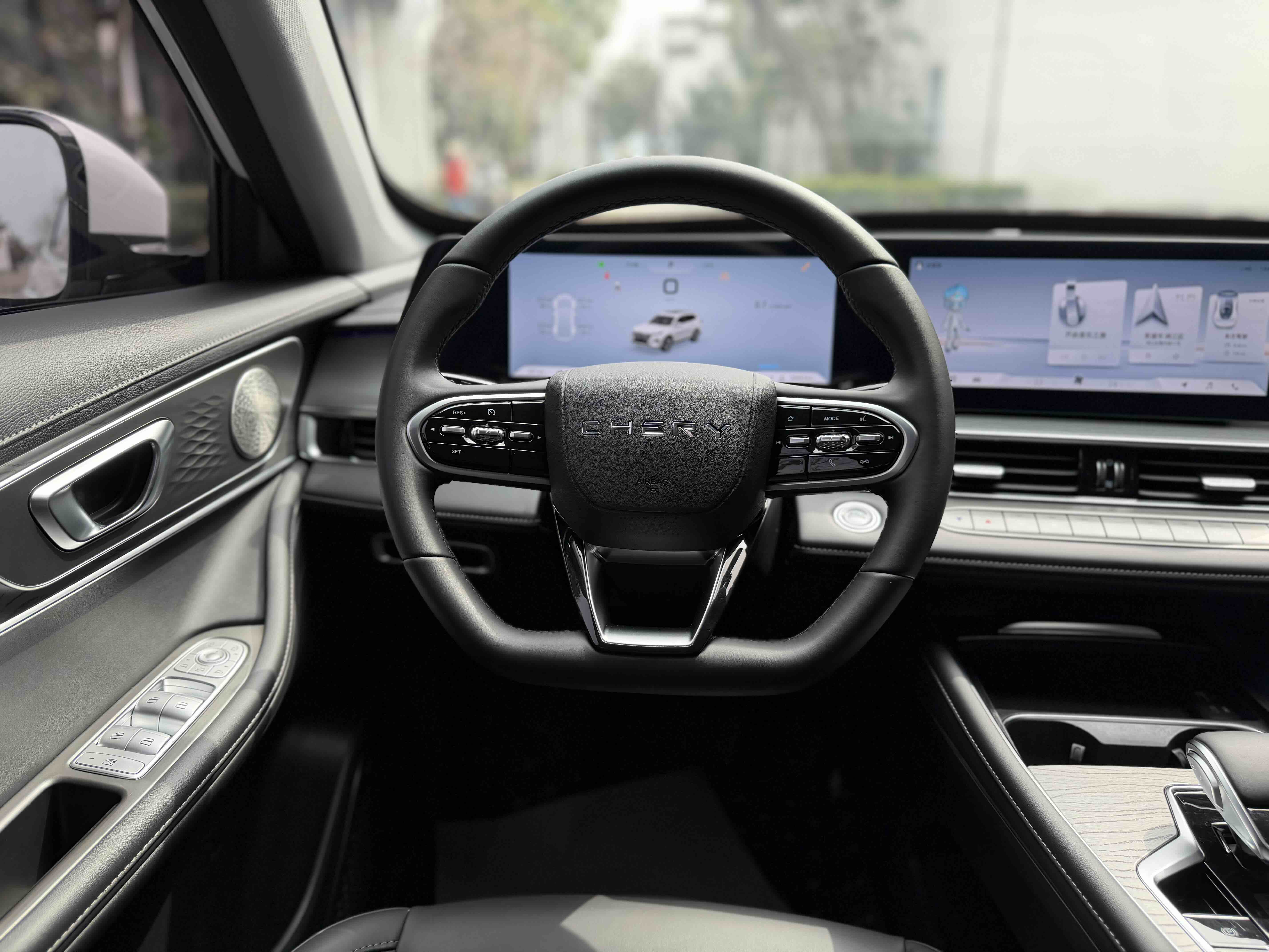 Tiggo 8 PRO 2025 car image #12