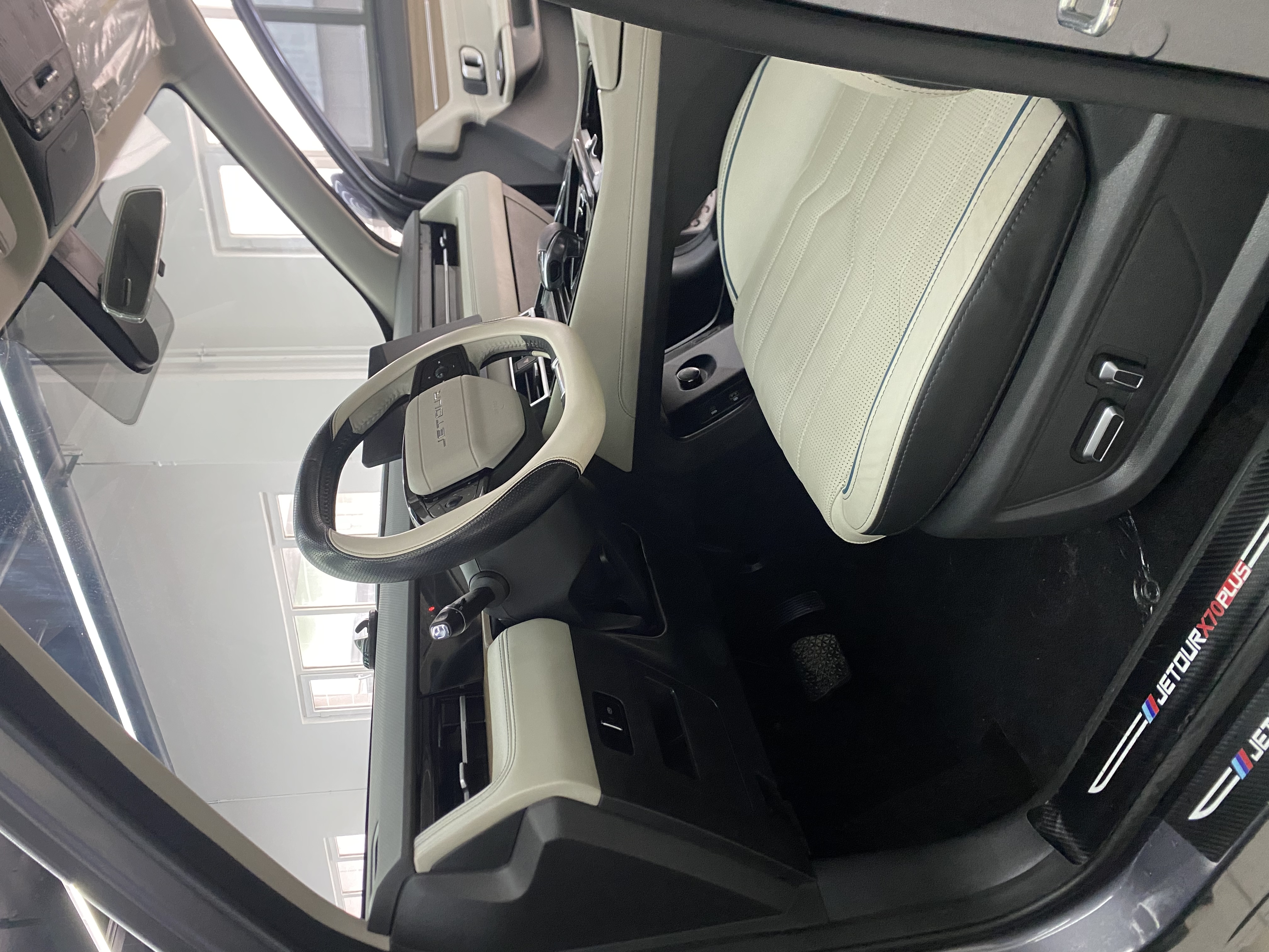 Jetour Dashing 2025 car image #12