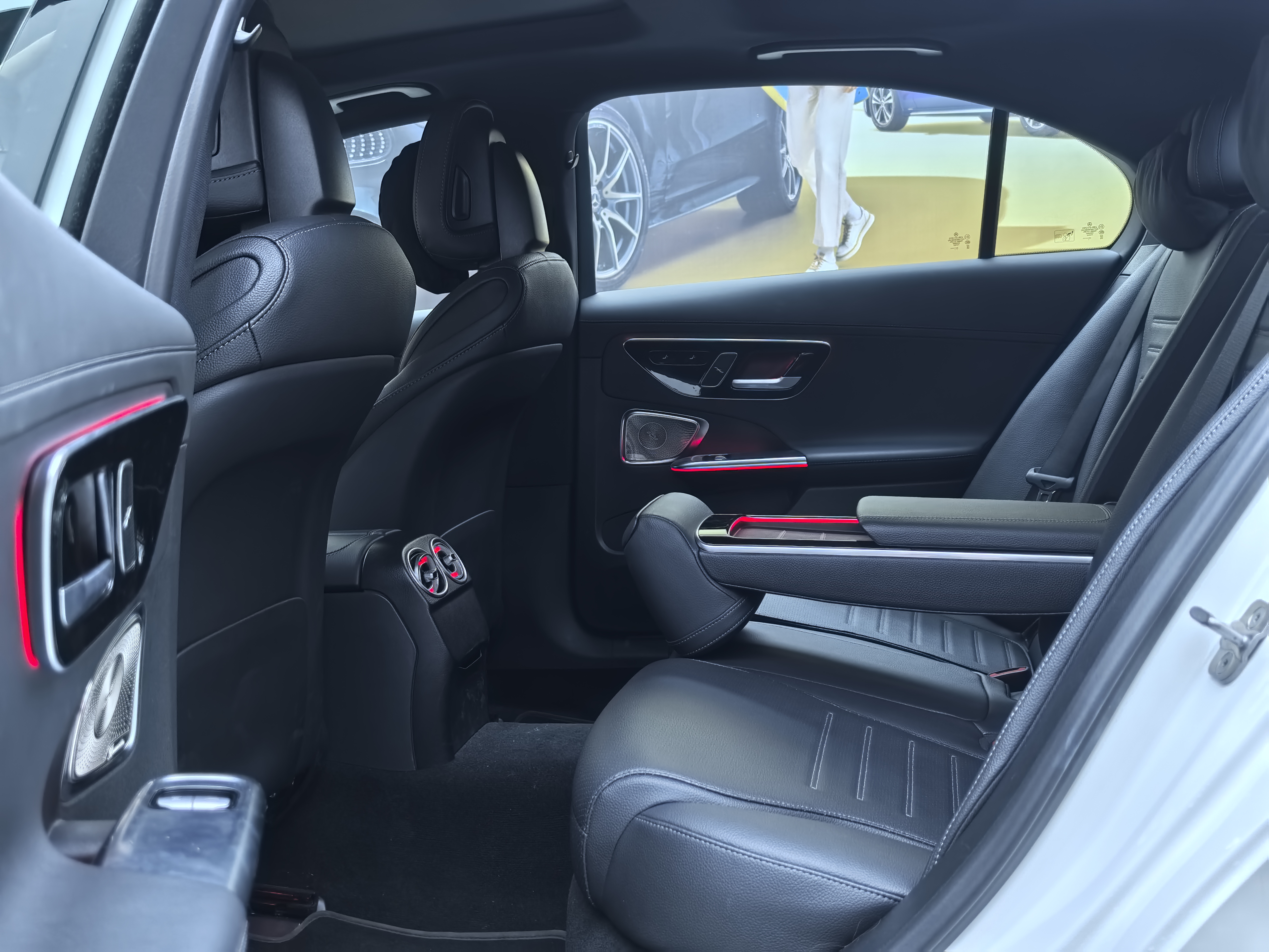 Mercedes-Benz C Class 2024 car image #12