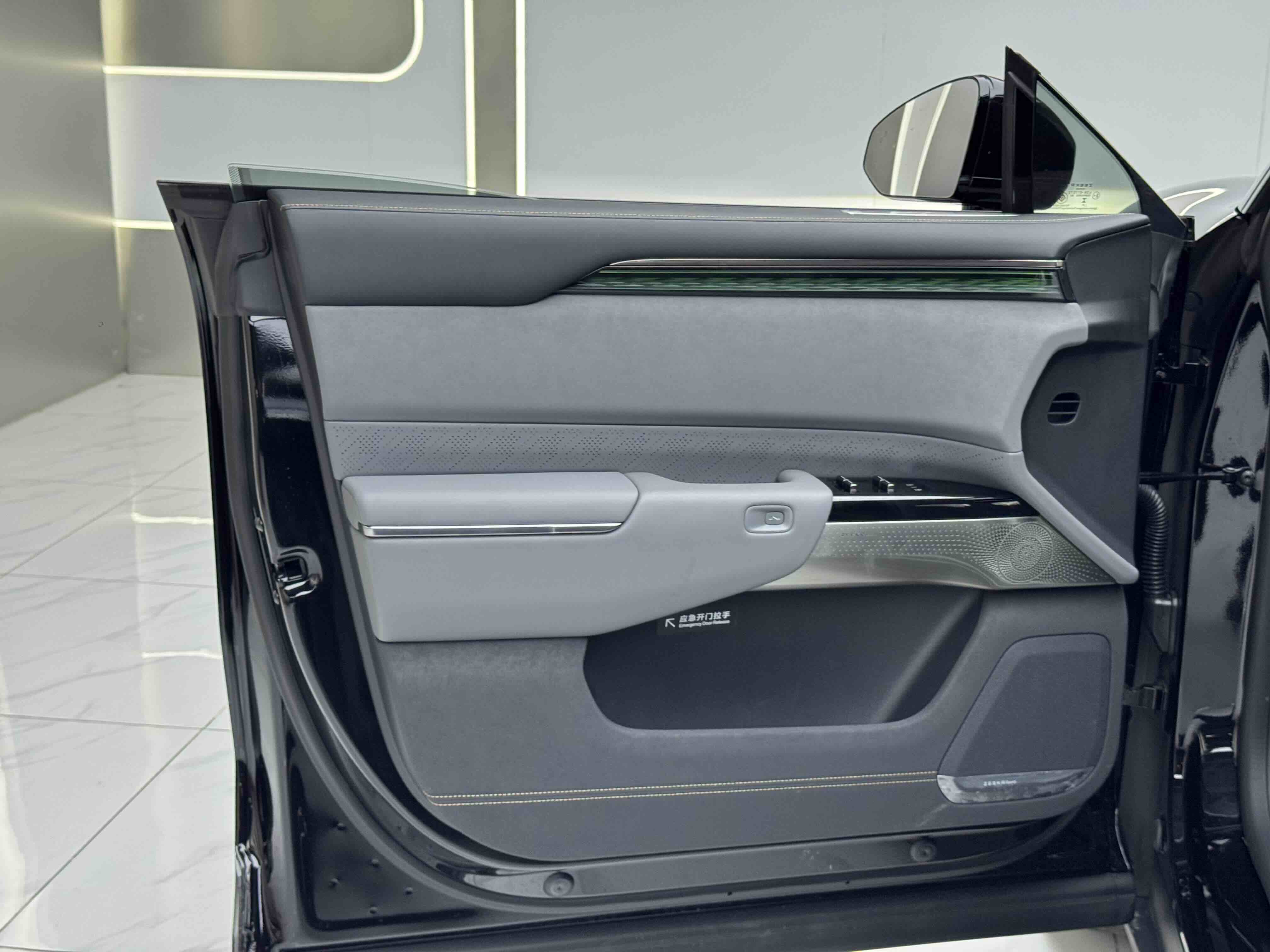 极氪 极氪7X 2025 汽车图片 #12