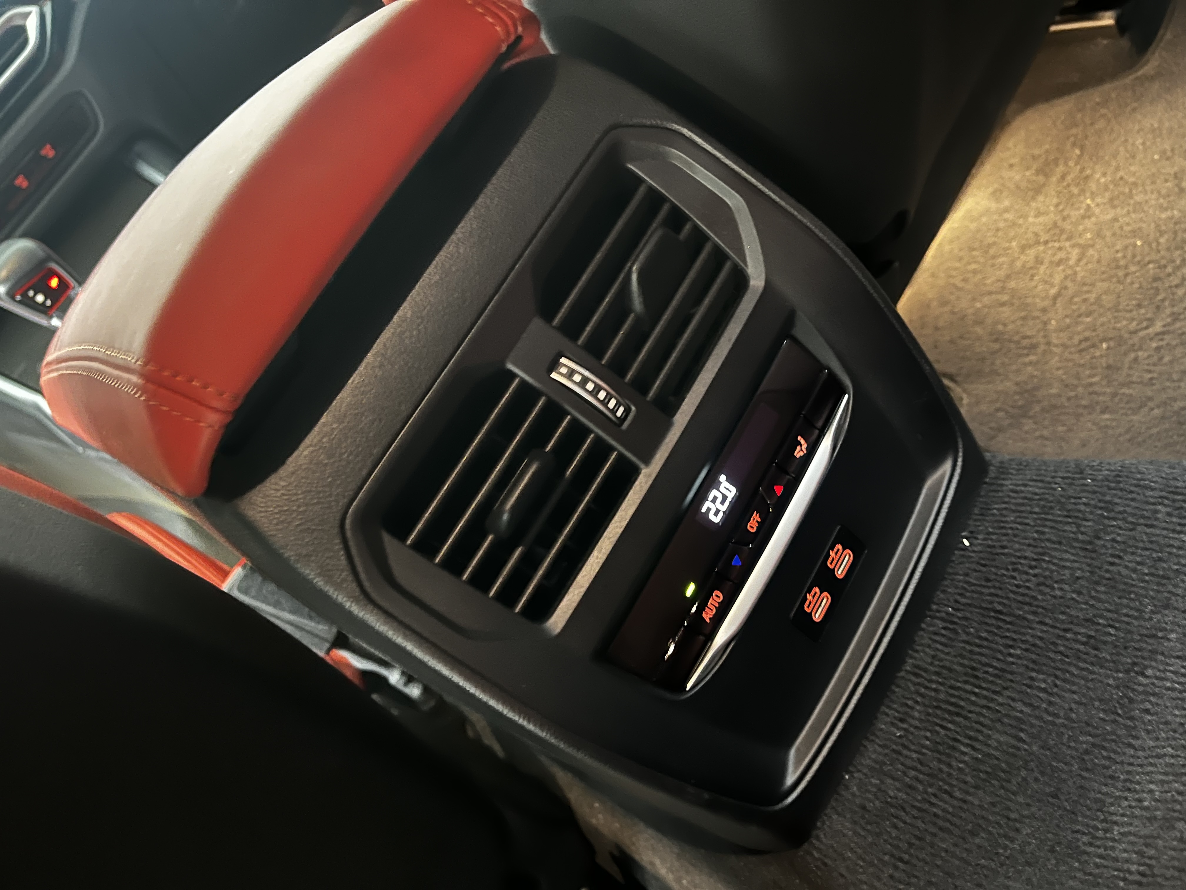 BMW M3 2024 #12 BMW M3 2024 immagine di auto #12