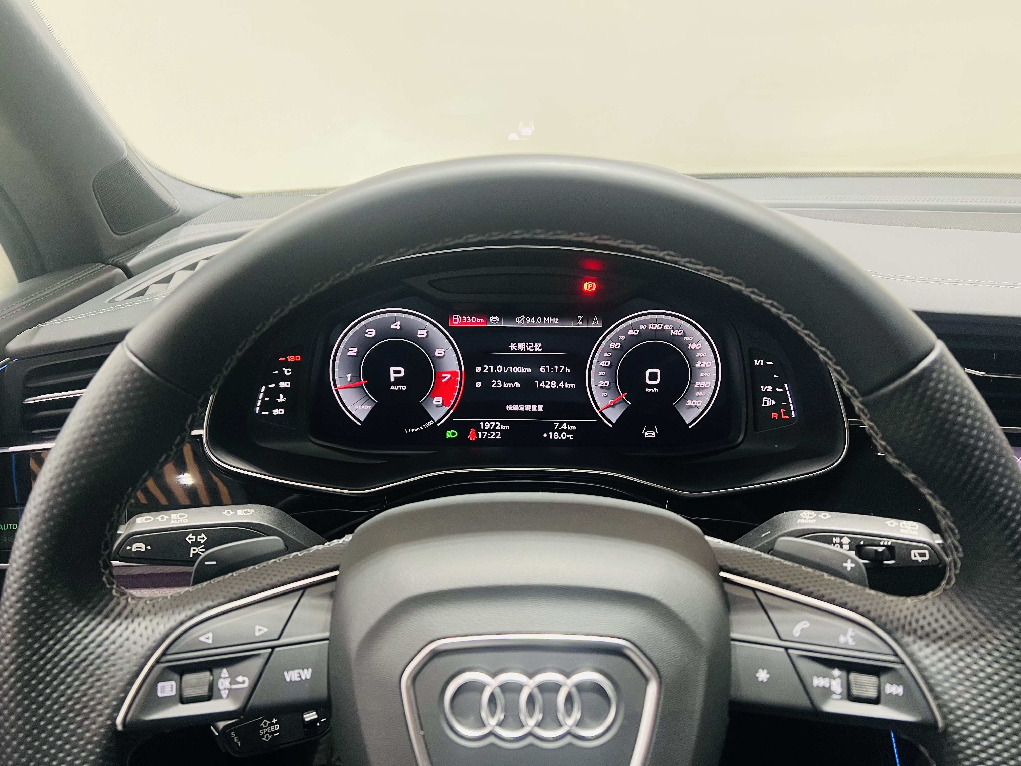 Audi SQ7 2024 #12 Audi SQ7 2024 изображение автомобиля #12