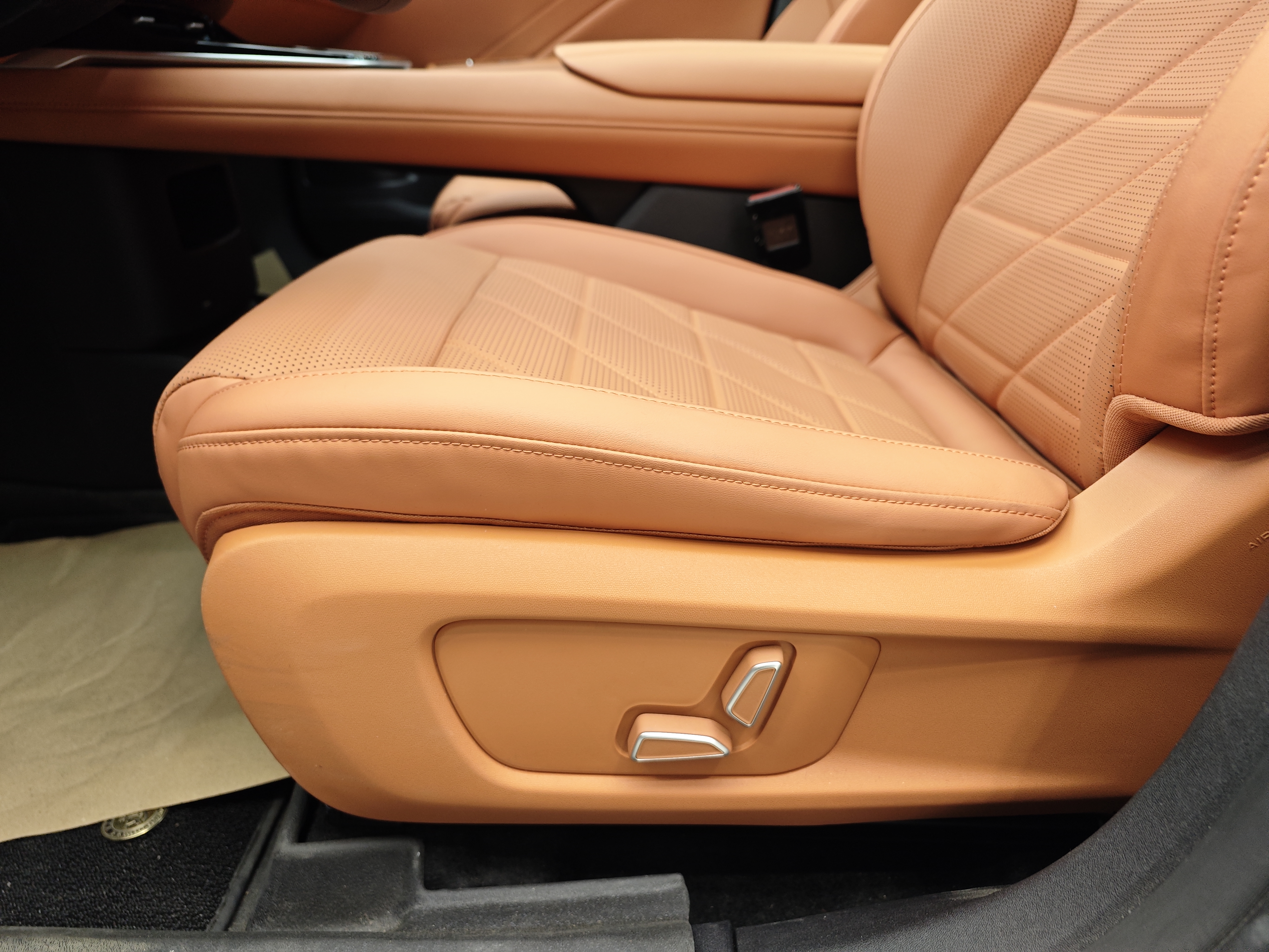 Deepal S05 2025 immagine di auto #12