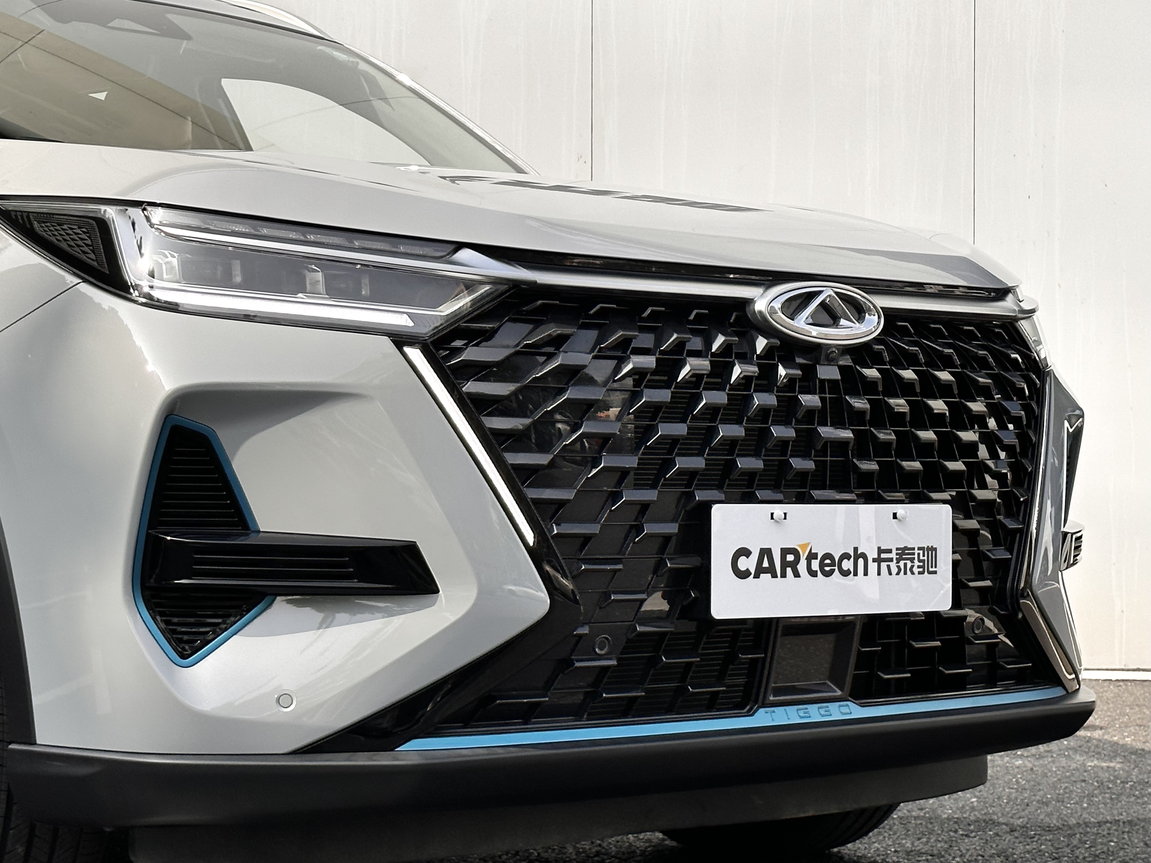 Chery Tiggo 8 PRO New Energy 2025 car image #12