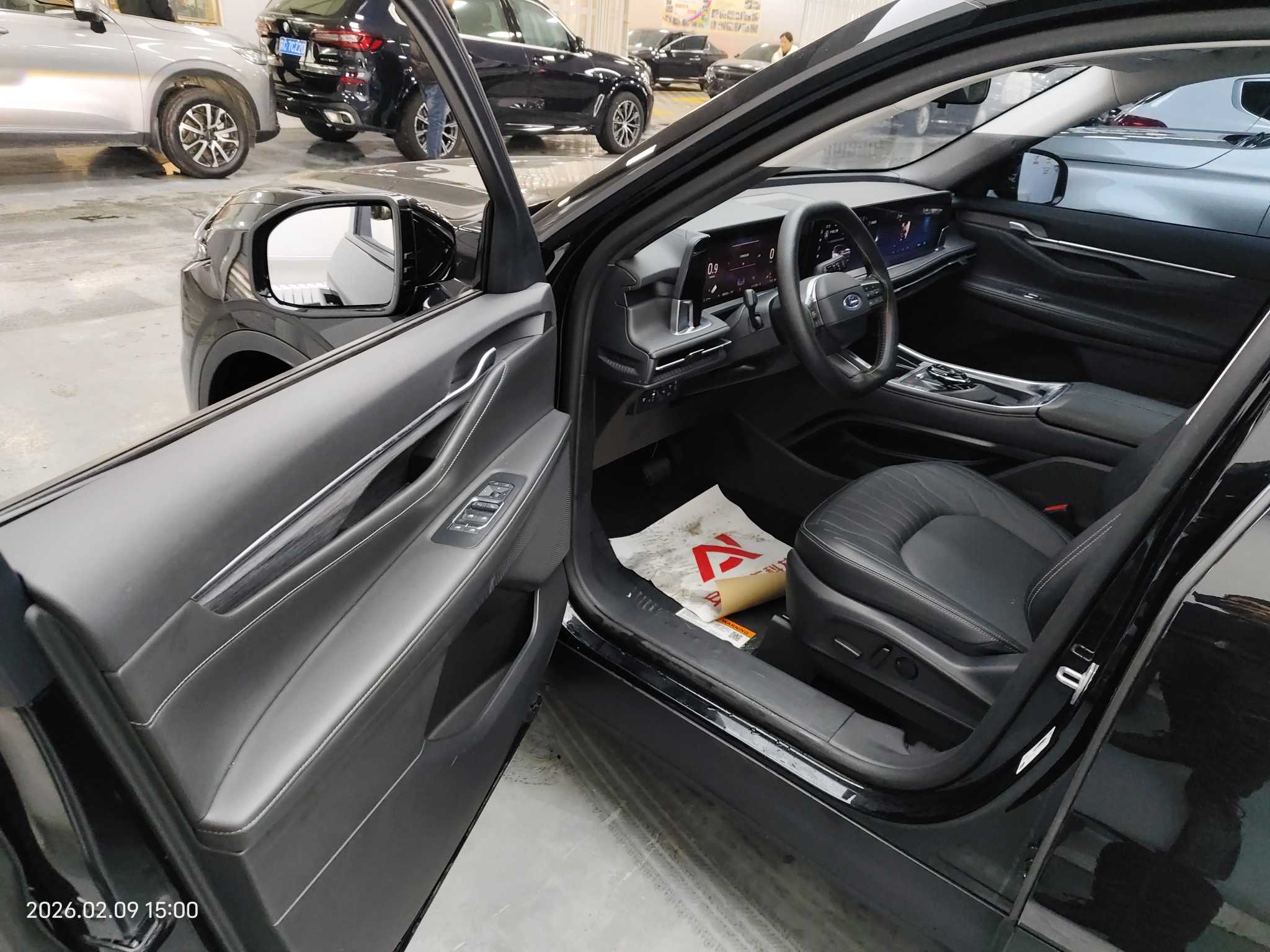 Ford Edge 2025 immagine di auto #12