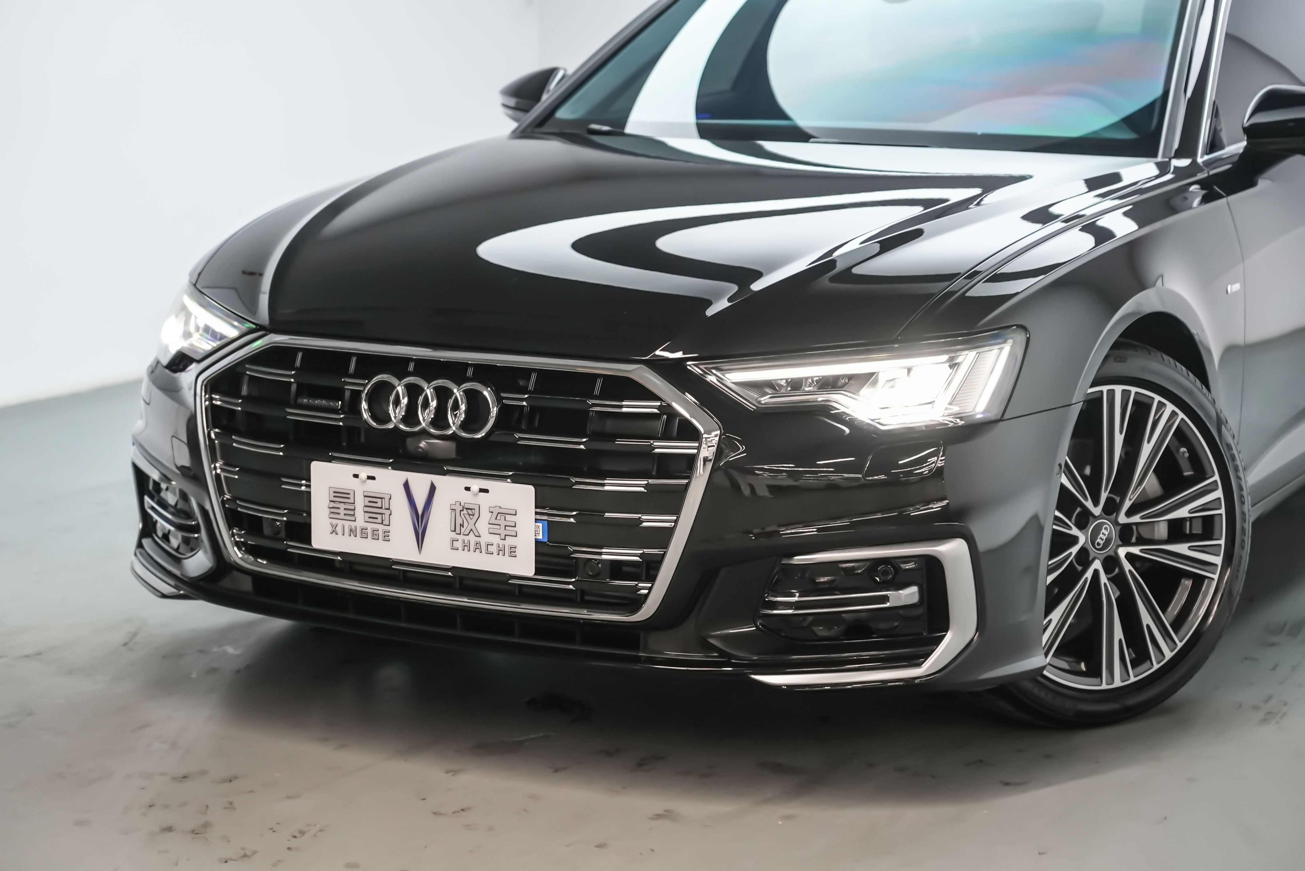 Audi A6L 2025 car image #12