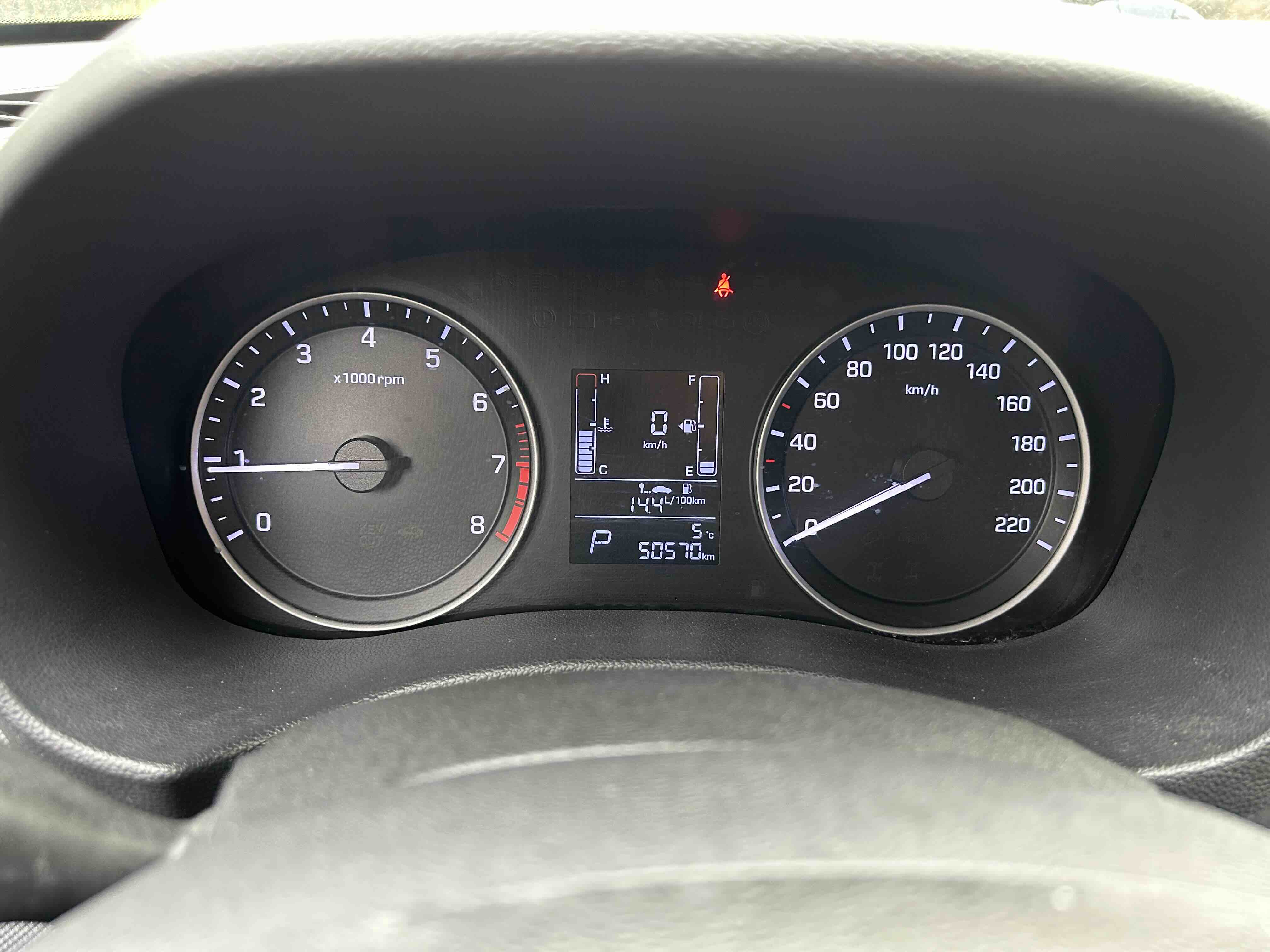 Hyundai ix25 2016 #12 Hyundai ix25 2016 car image #12