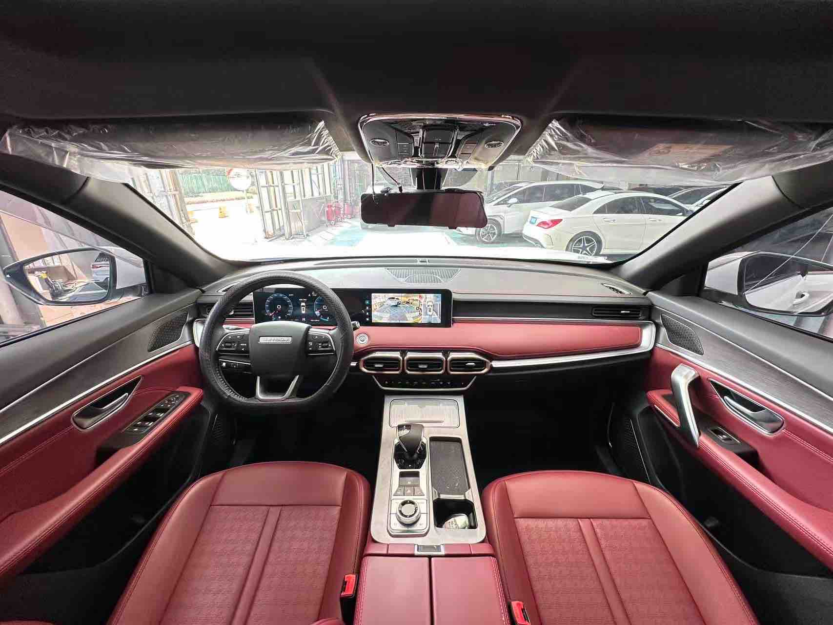 X70 PLUS 2025 #12 X70 PLUS 2025 car image #12