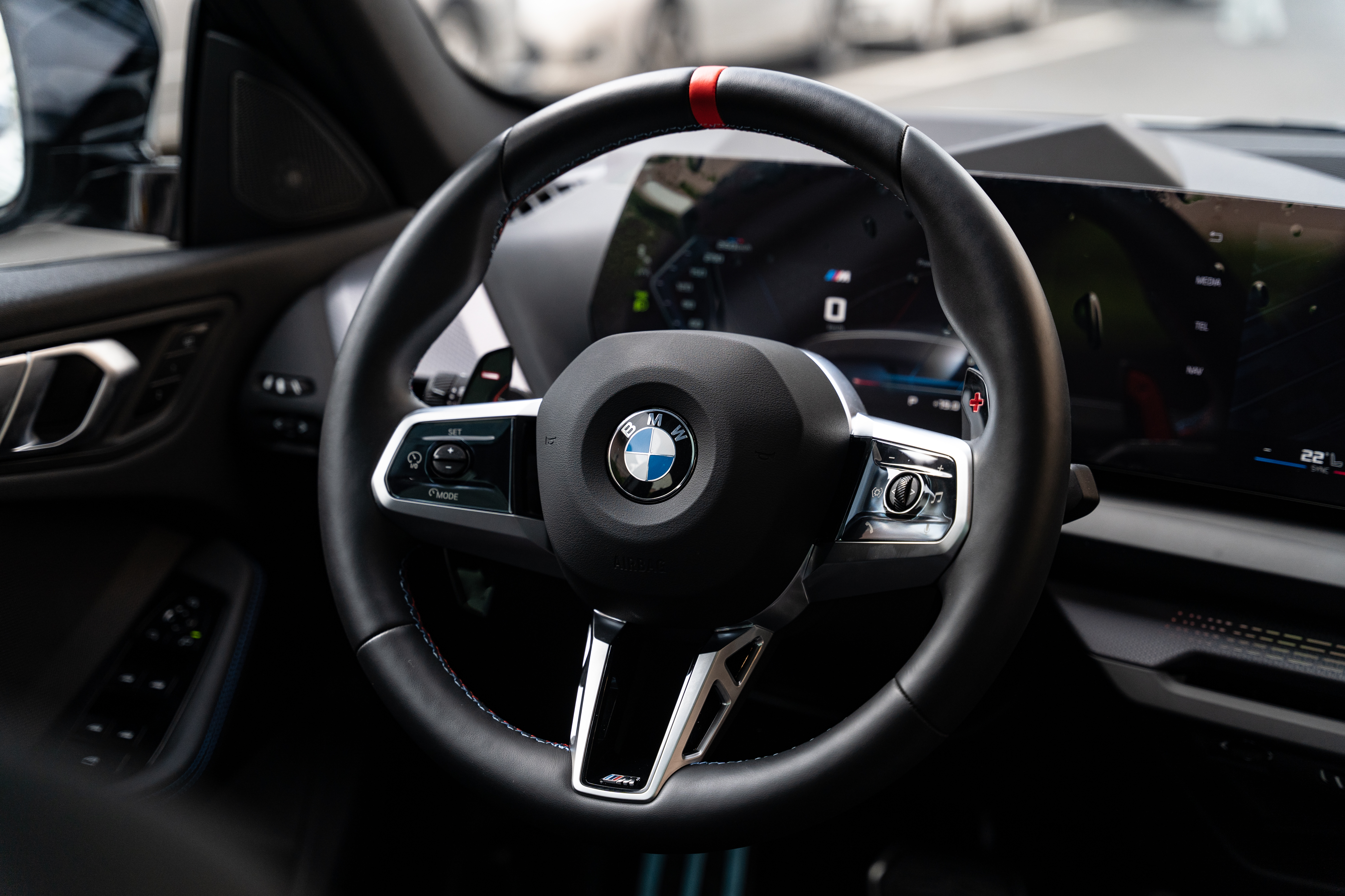 BMW M235L 2025 car image #12