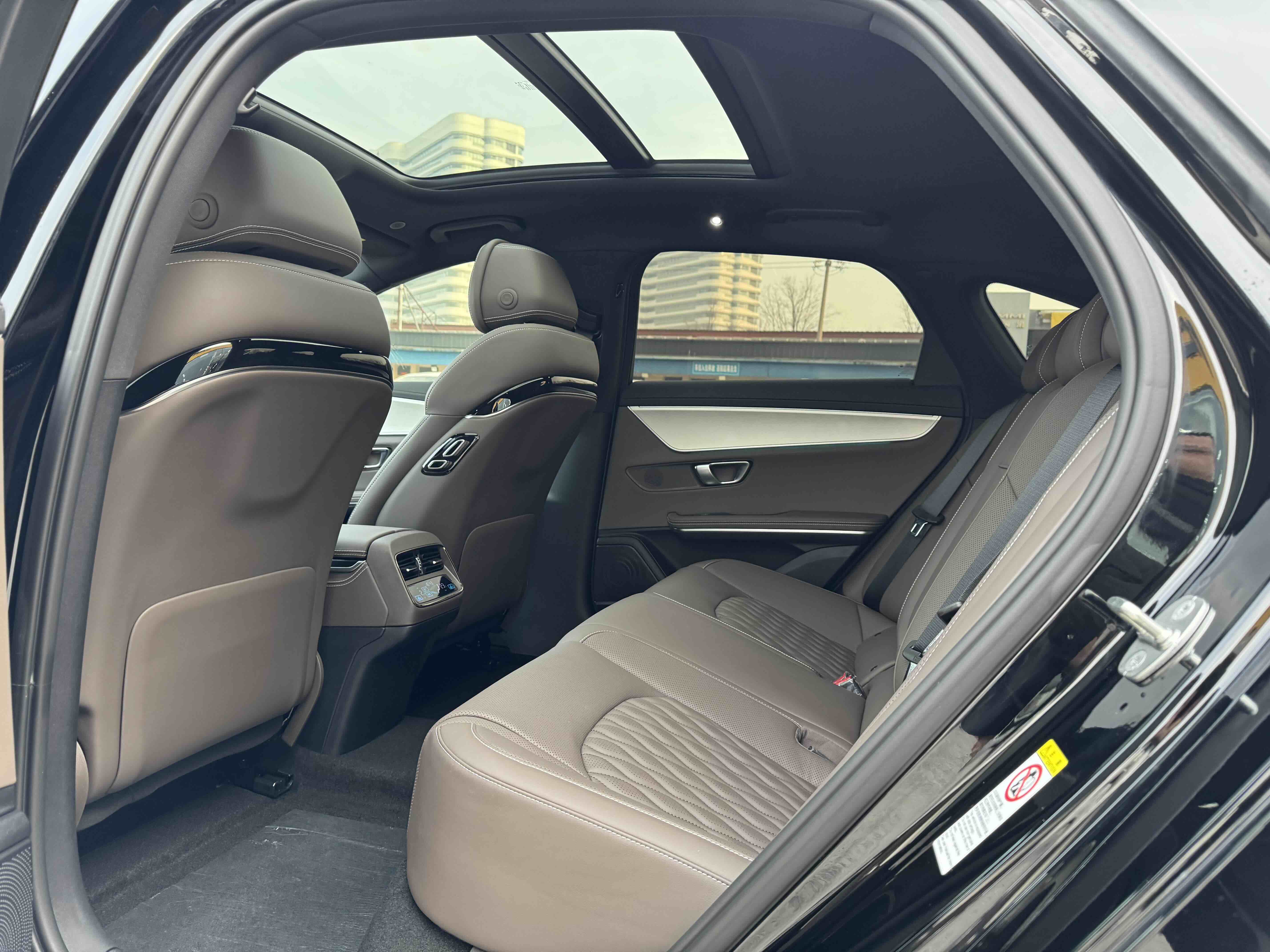 BYD Han 2026 #12 BYD Han 2026 صورة سيارة #12