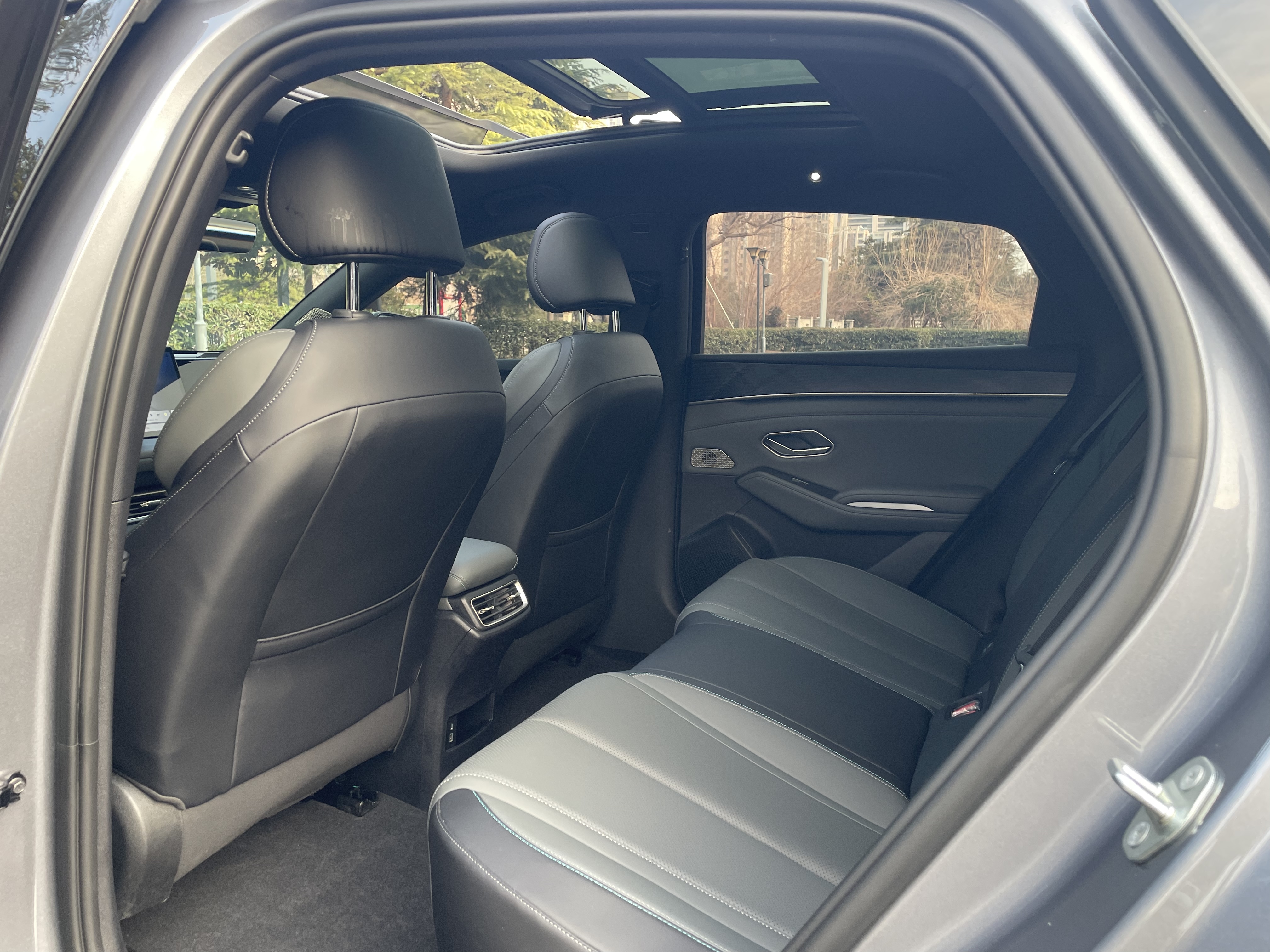 BYD Qin L 2025 car image #12