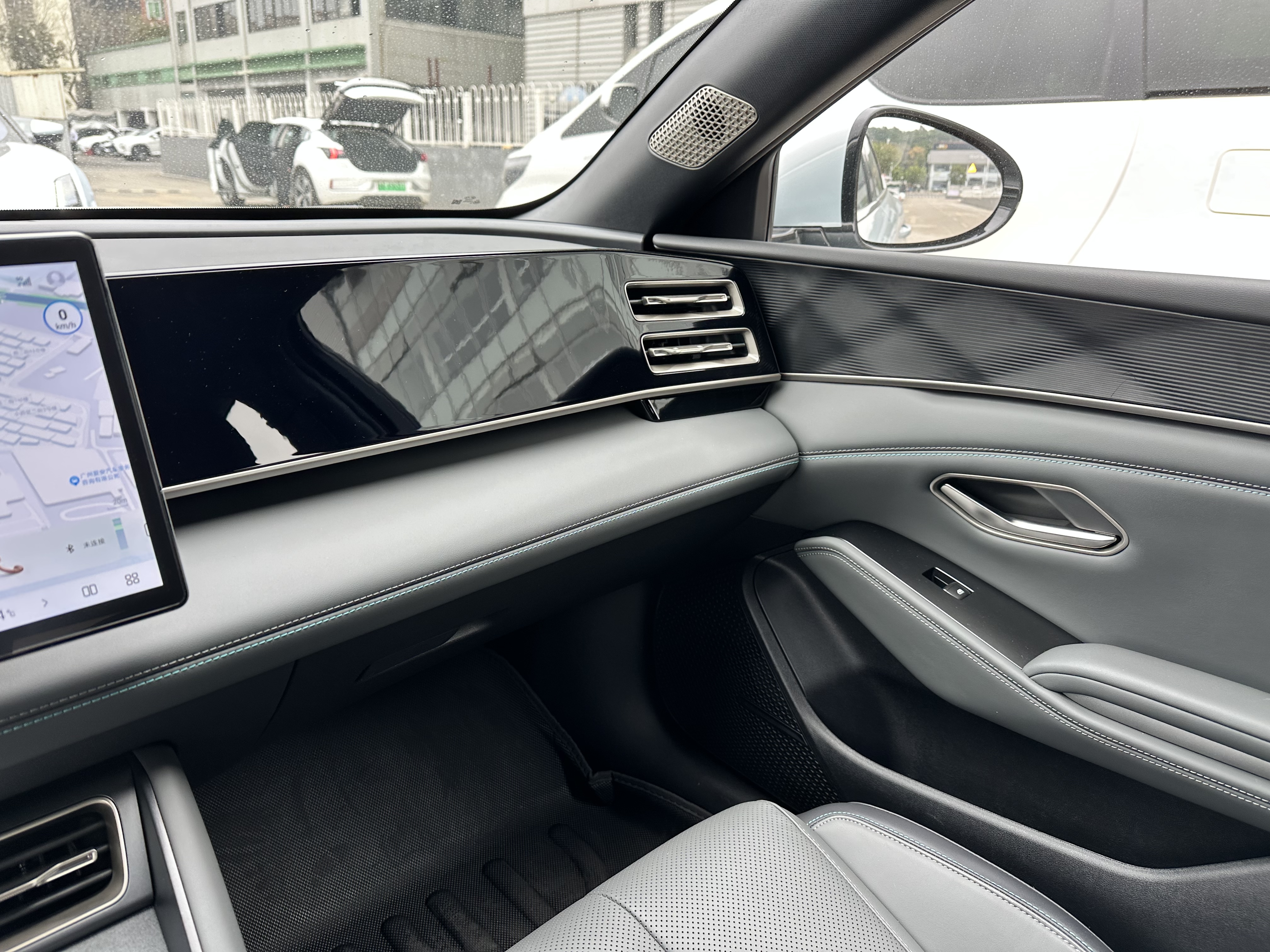 BYD Qin L 2025 car image #12