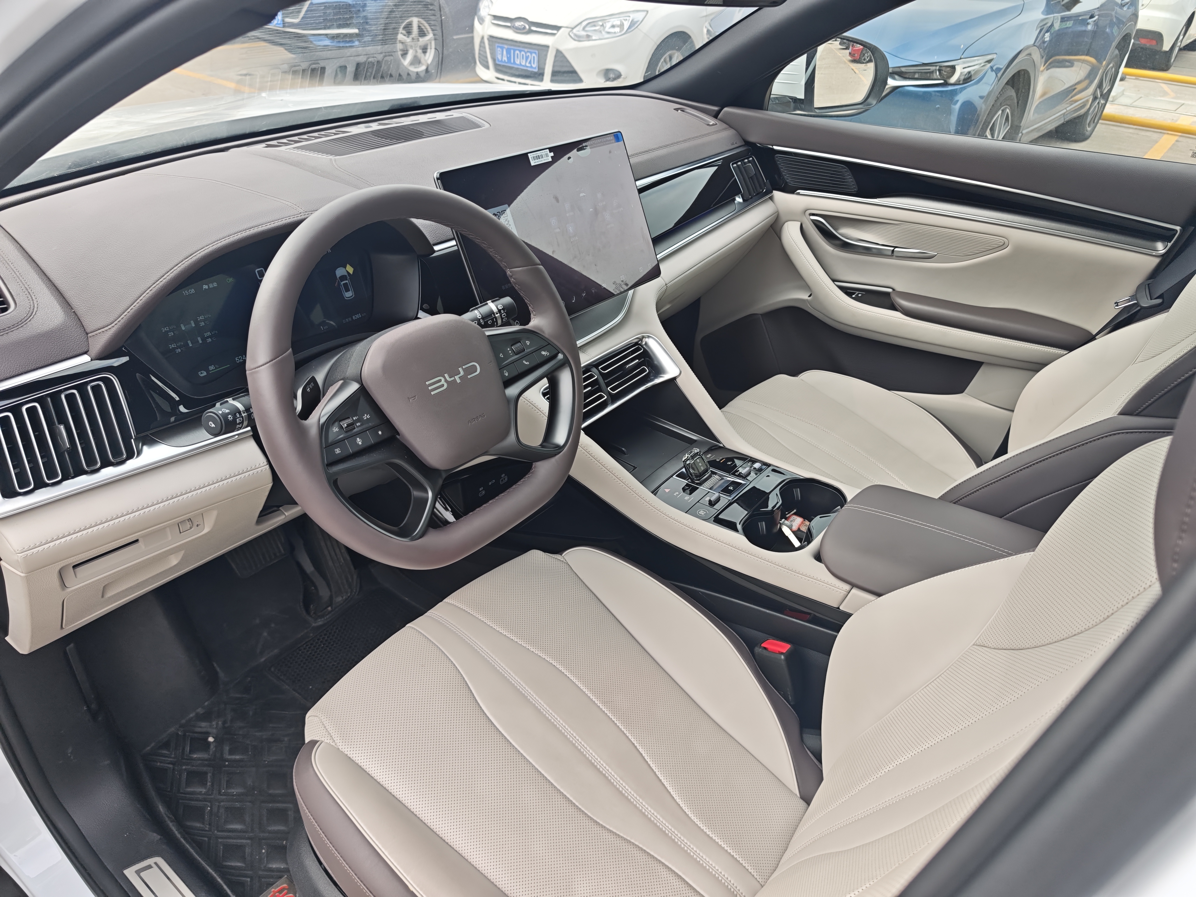 BYD Song Plus New Energy 2025 car image #12