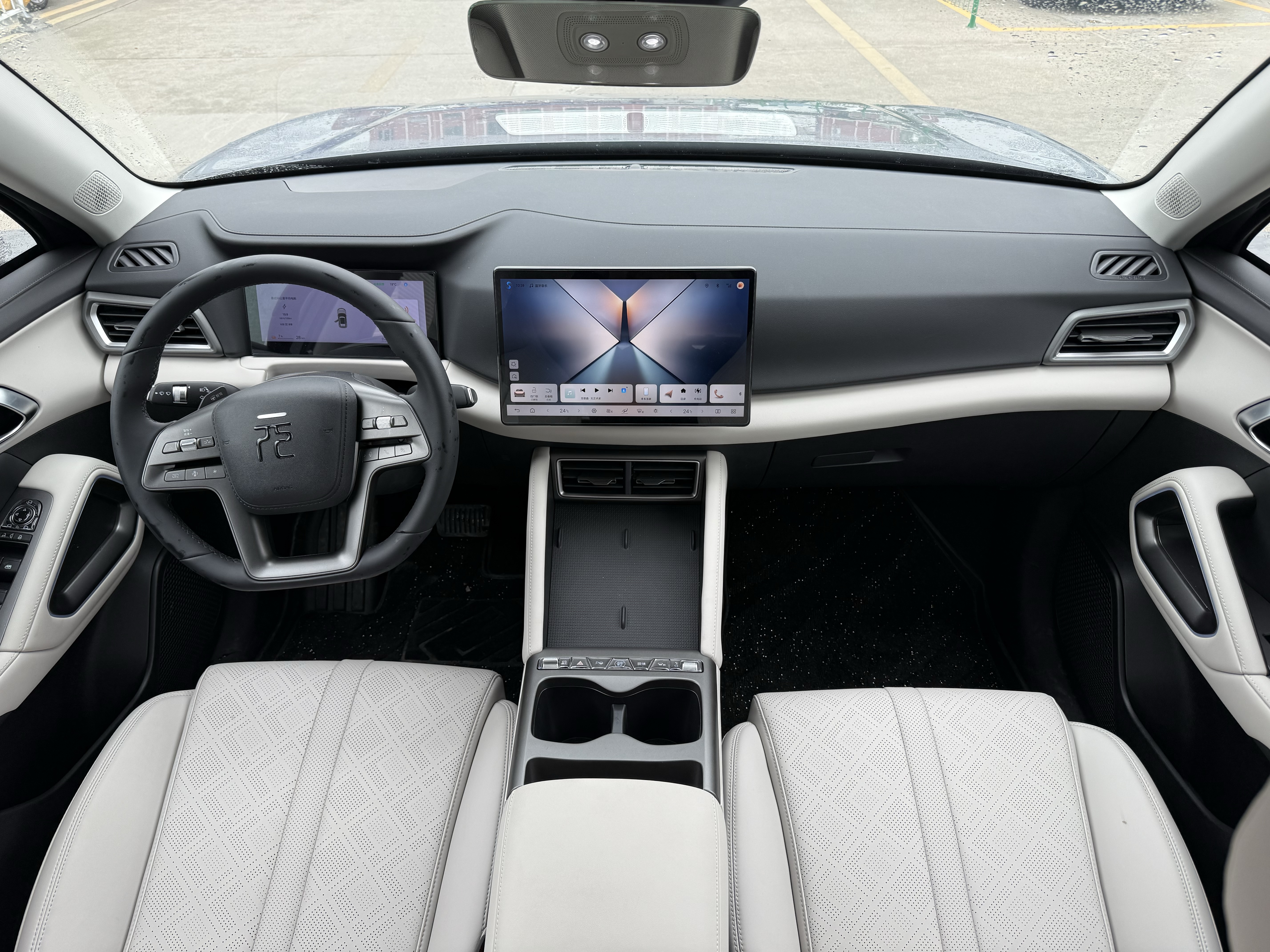 BYD YuanUP 2025 car image #12