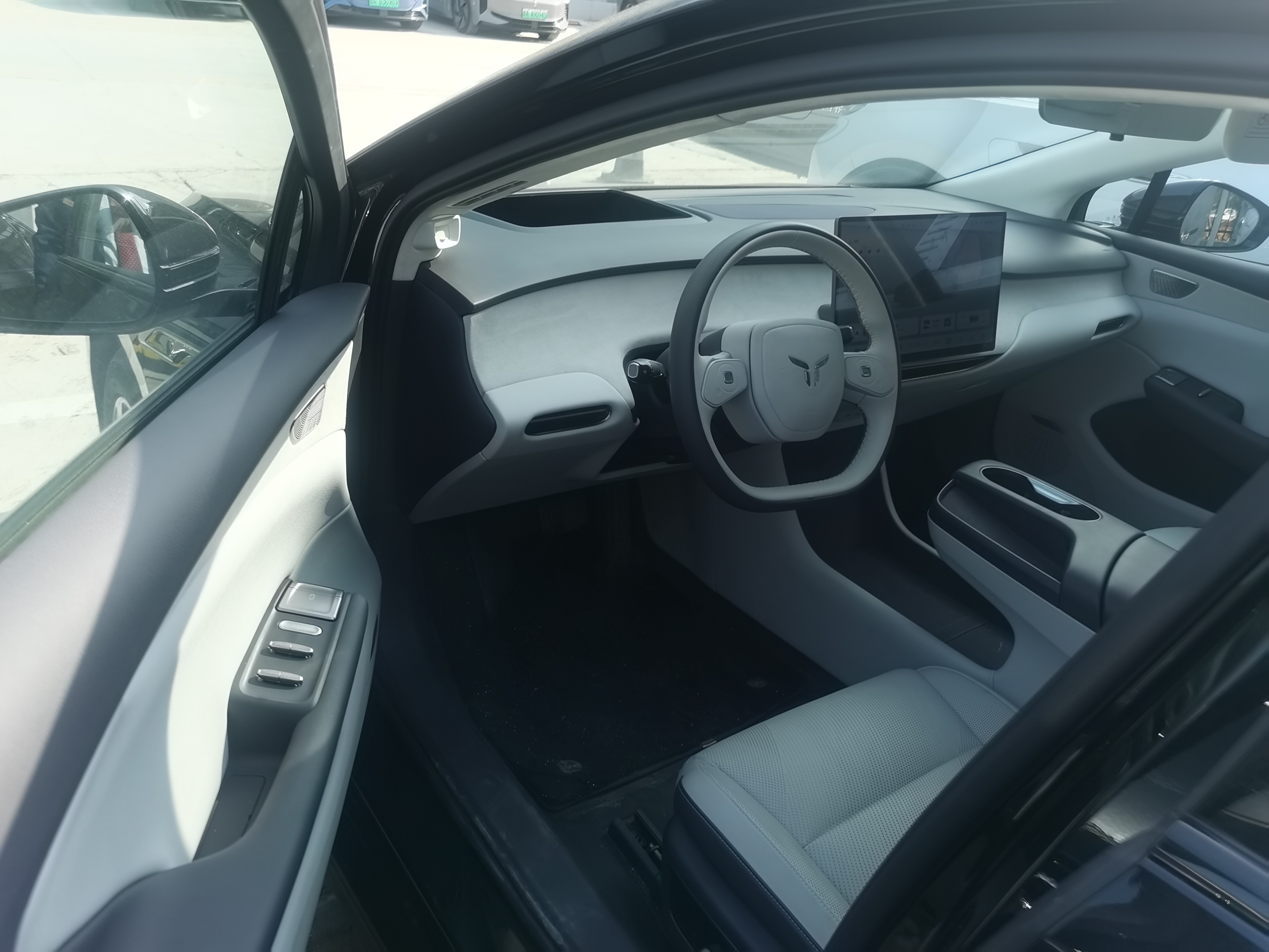 HongQi TianGong 05 2025 car image #12