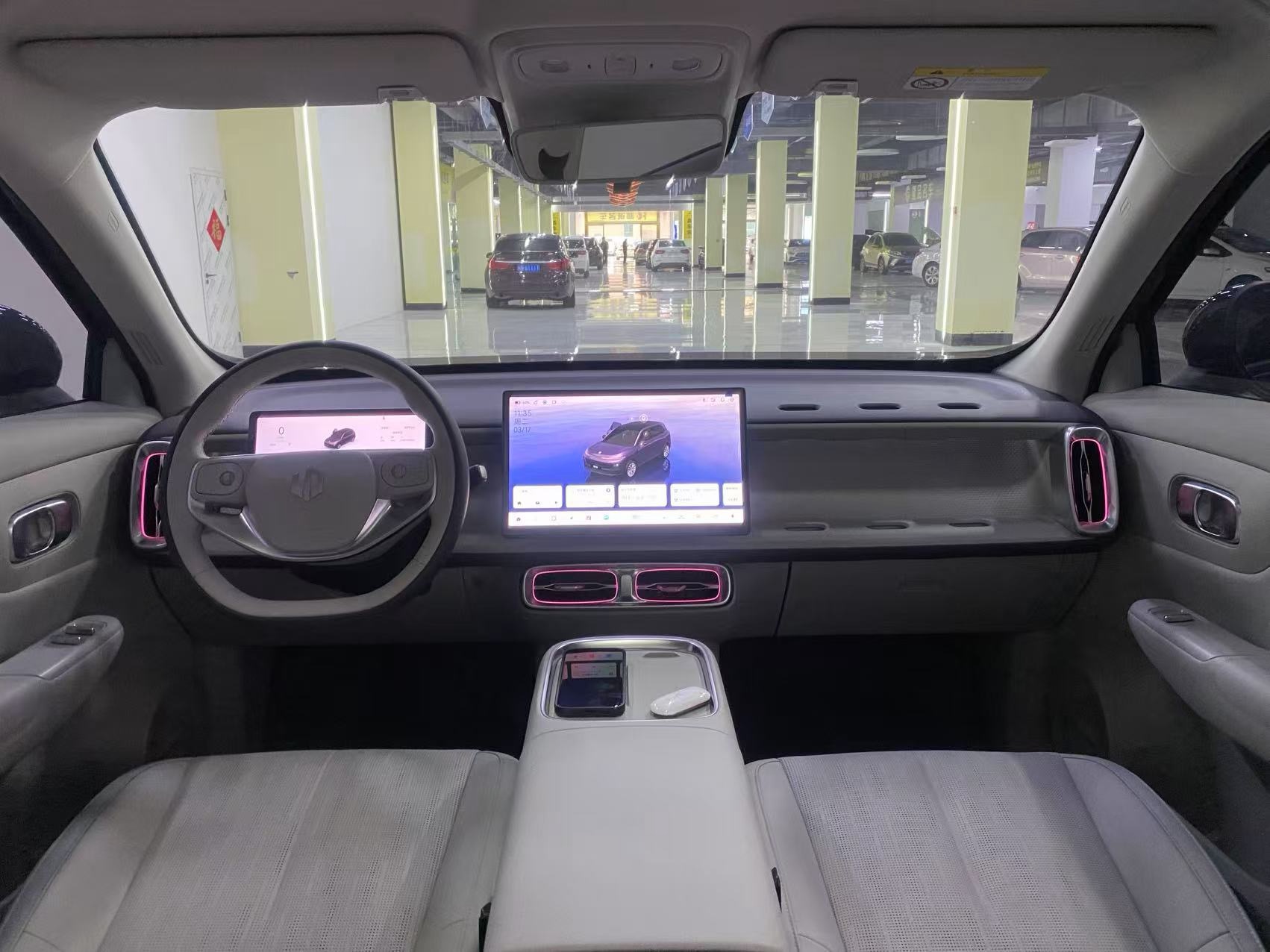 零跑汽车 零跑B10 2025 汽车图片 #12