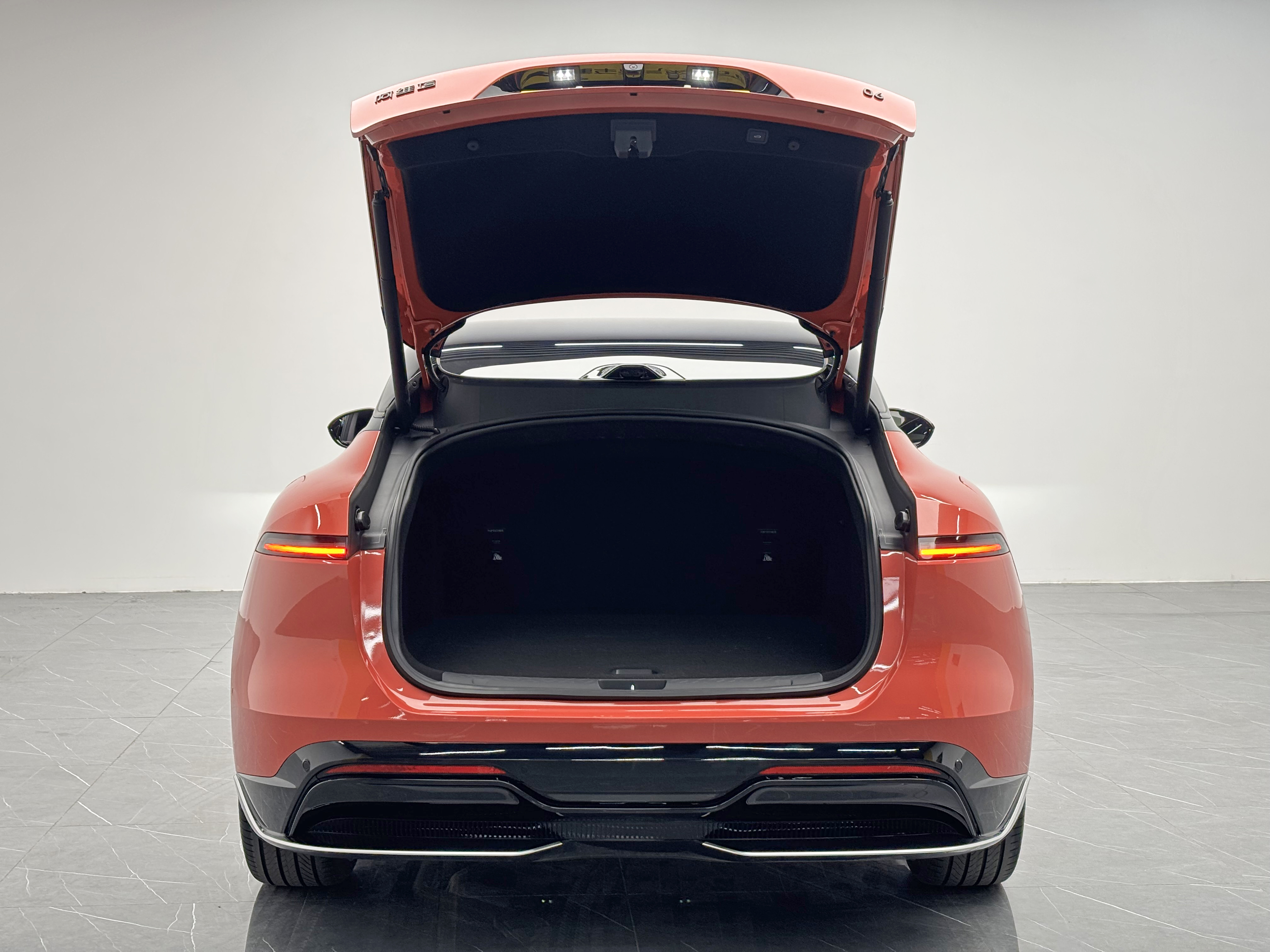 Avatr 06 2025 صورة سيارة #12