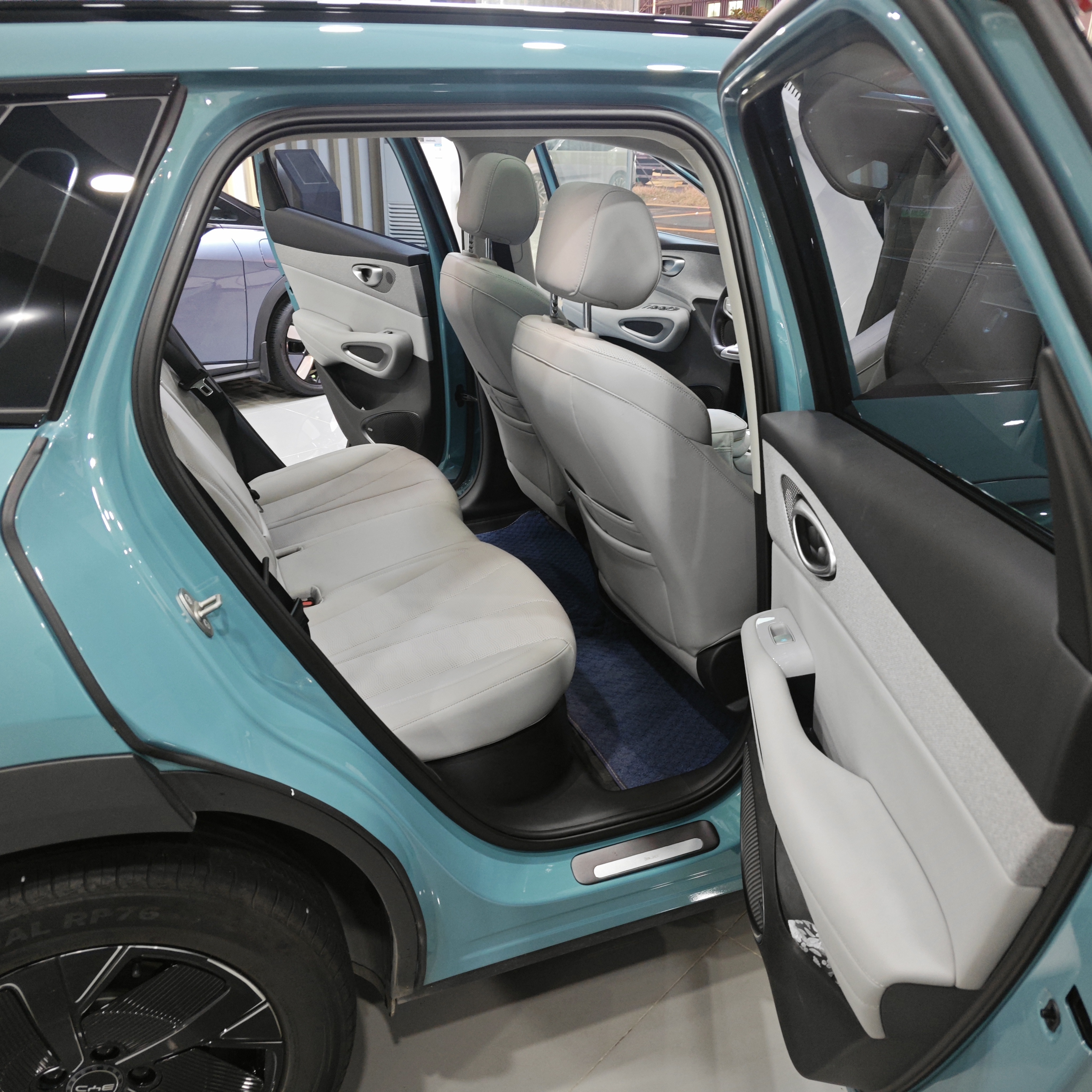 BYD Sea Lion 05 EV 2025 car image #12