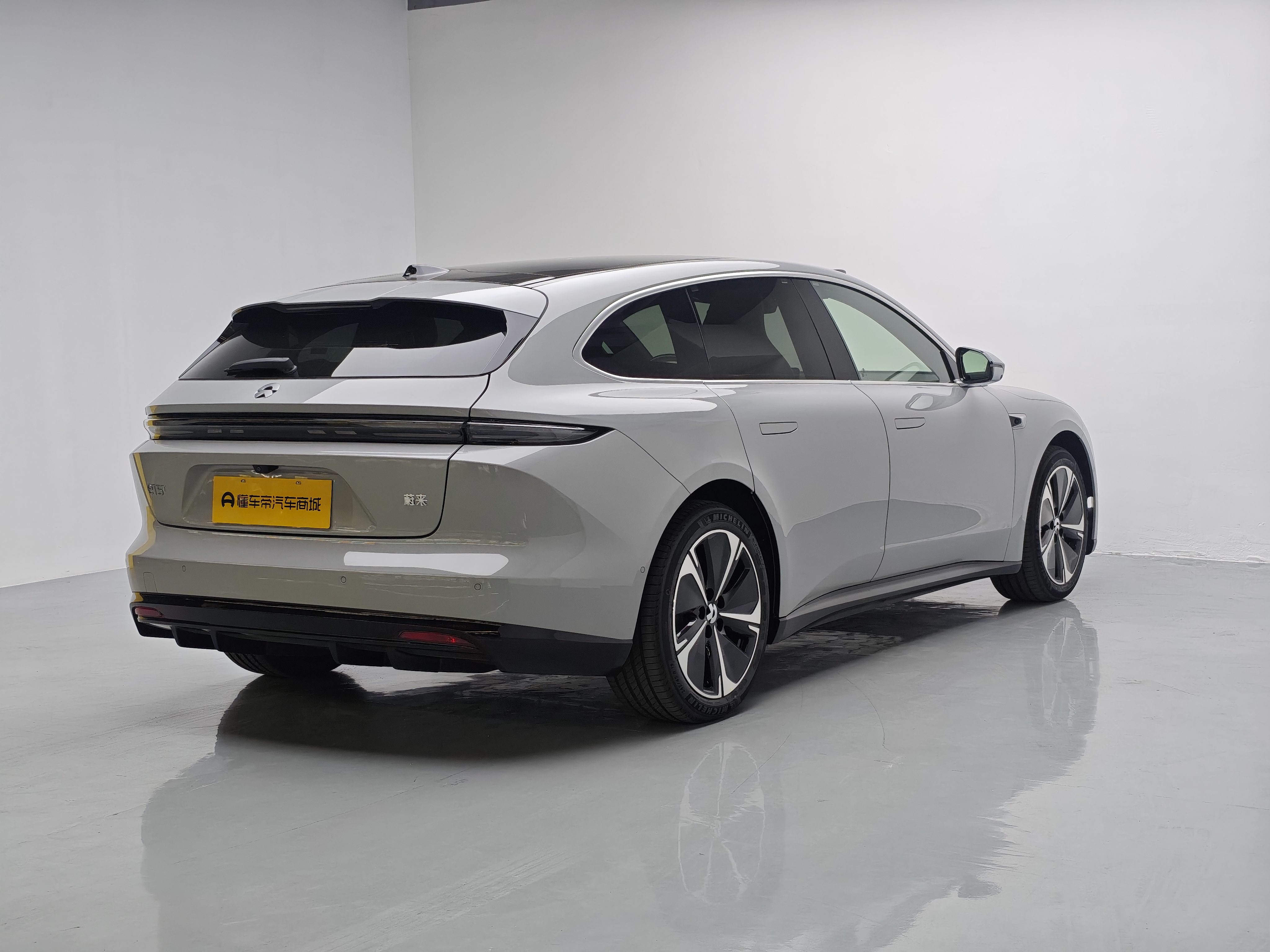 蔚来 蔚来ET5T 2026 汽车图片 #12