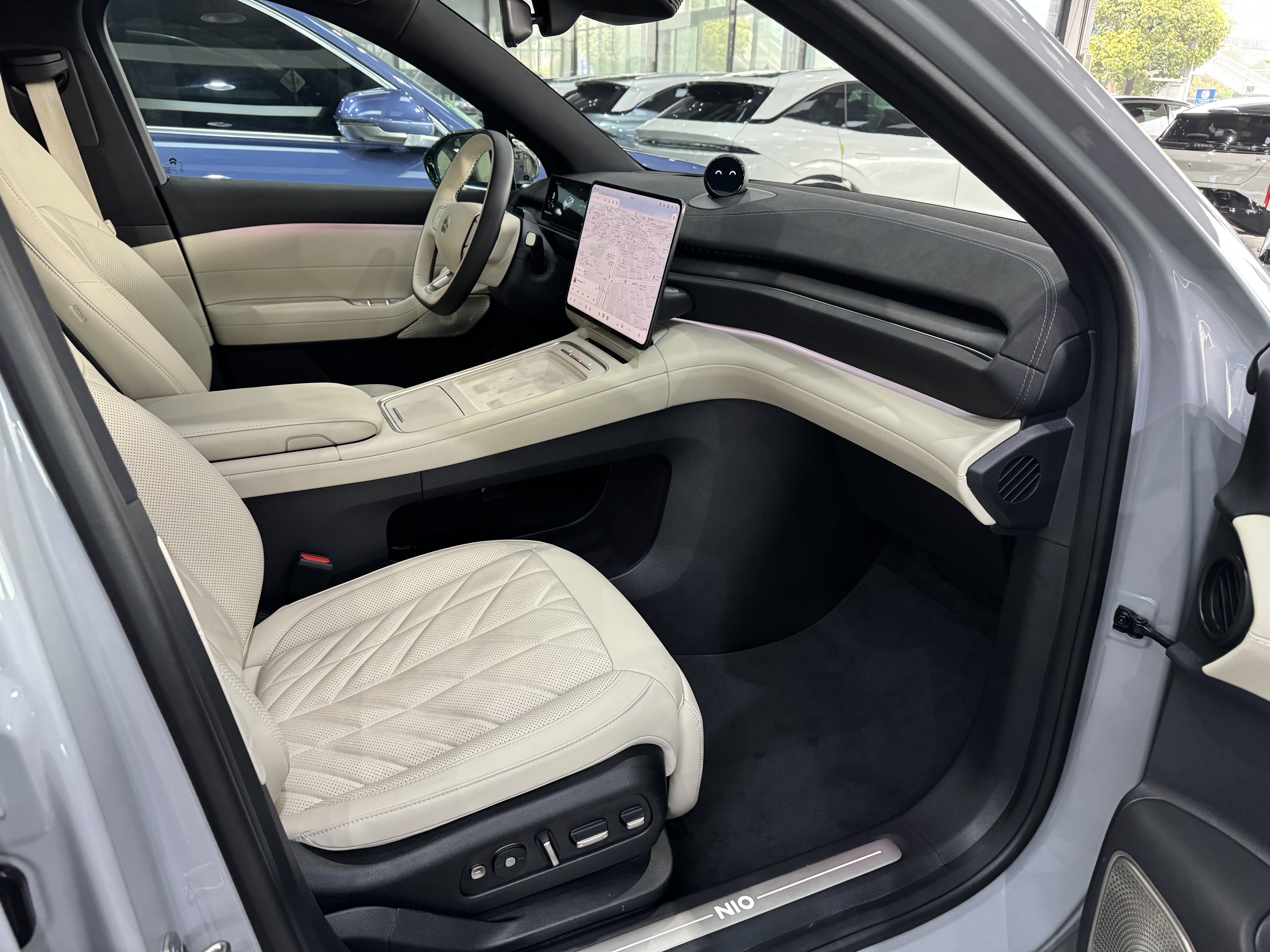 蔚来 蔚来EC6 2025 汽车图片 #12