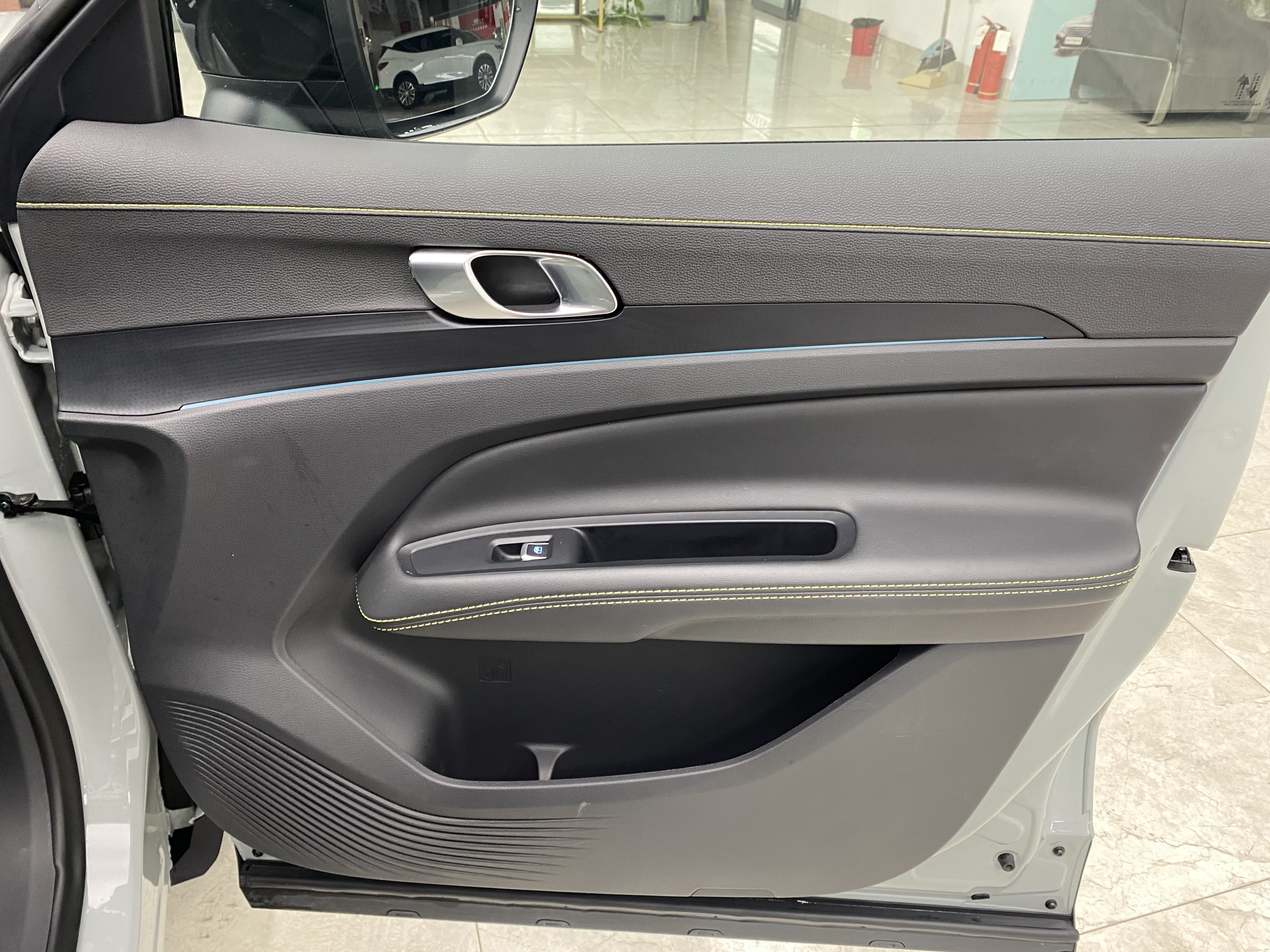 Ford Equator Sport New Energy 2025 car image #12