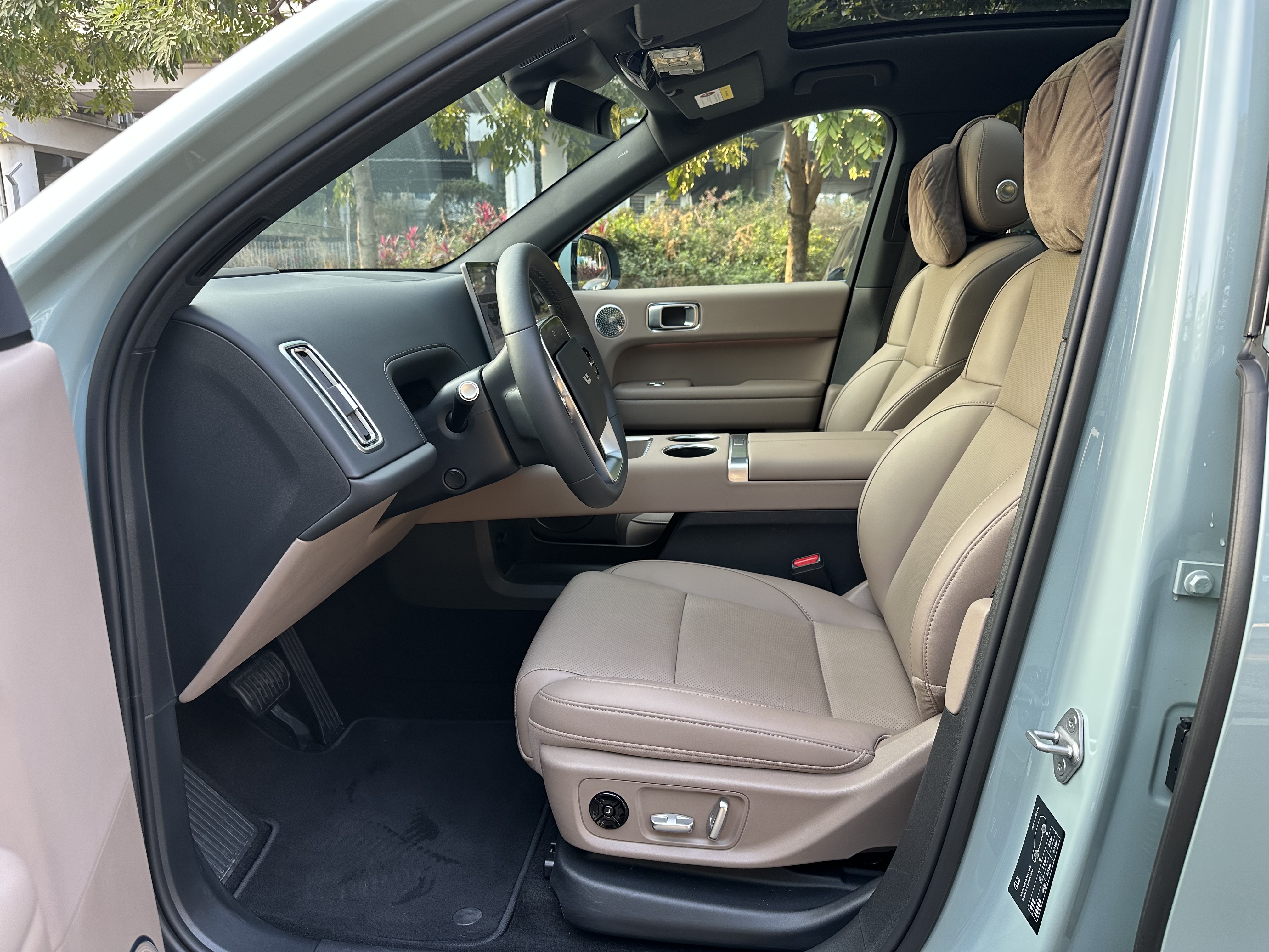 Li L6 2025 imagen de coche #12