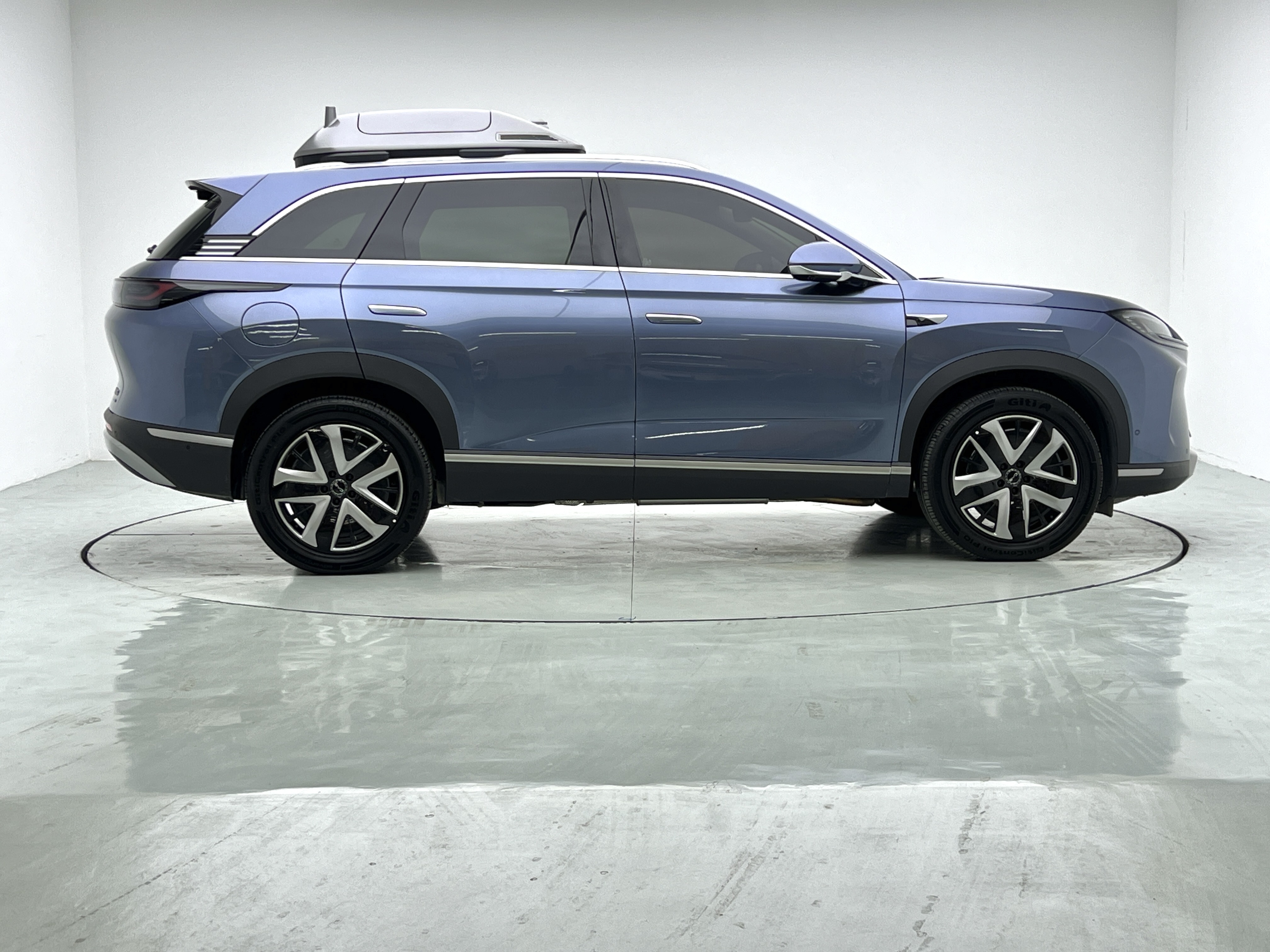 BYD Sea Lion 07 DM-i 2025 car image #12