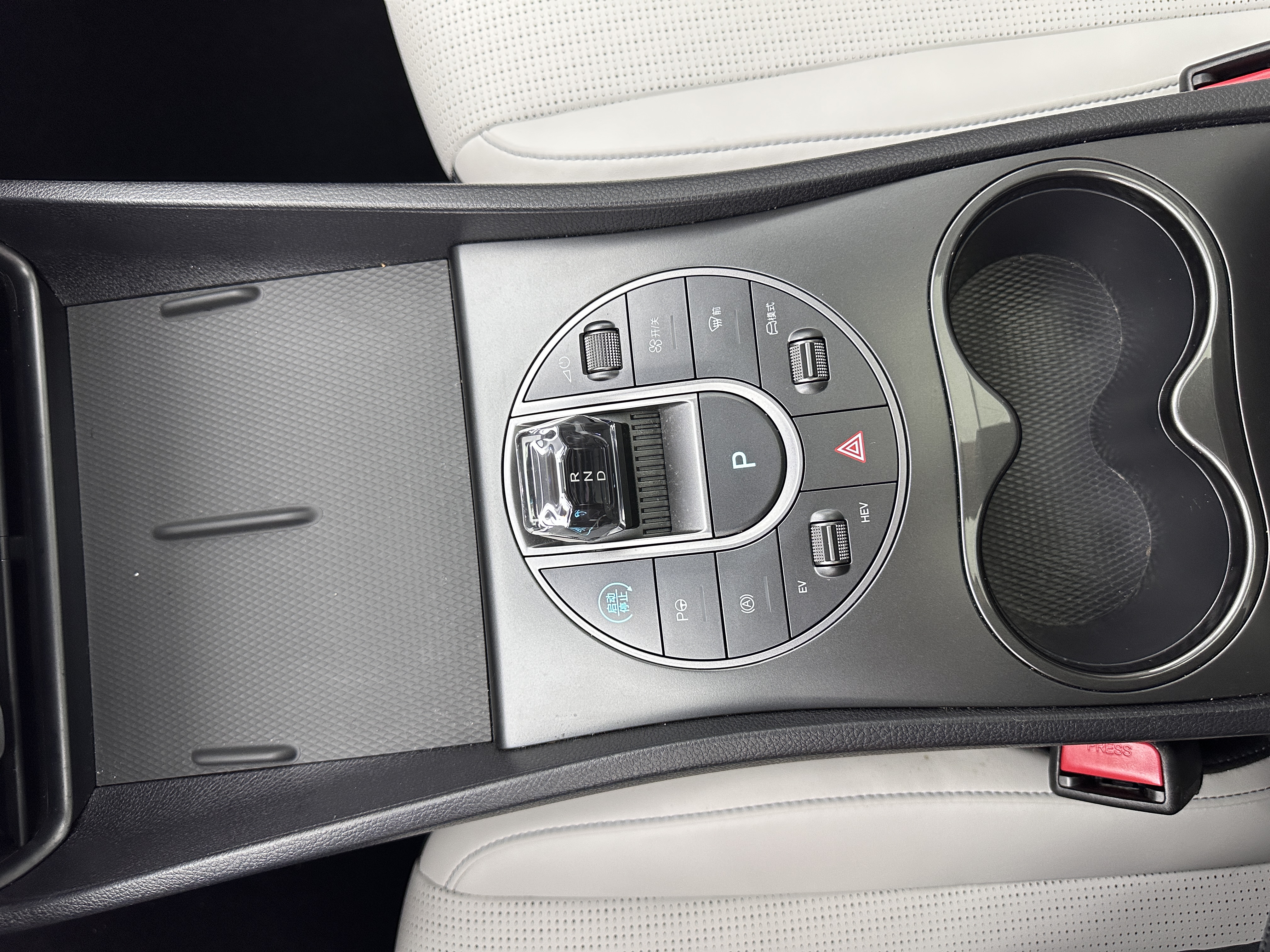 BYD Seal 05 DM-i 2025 car image #12