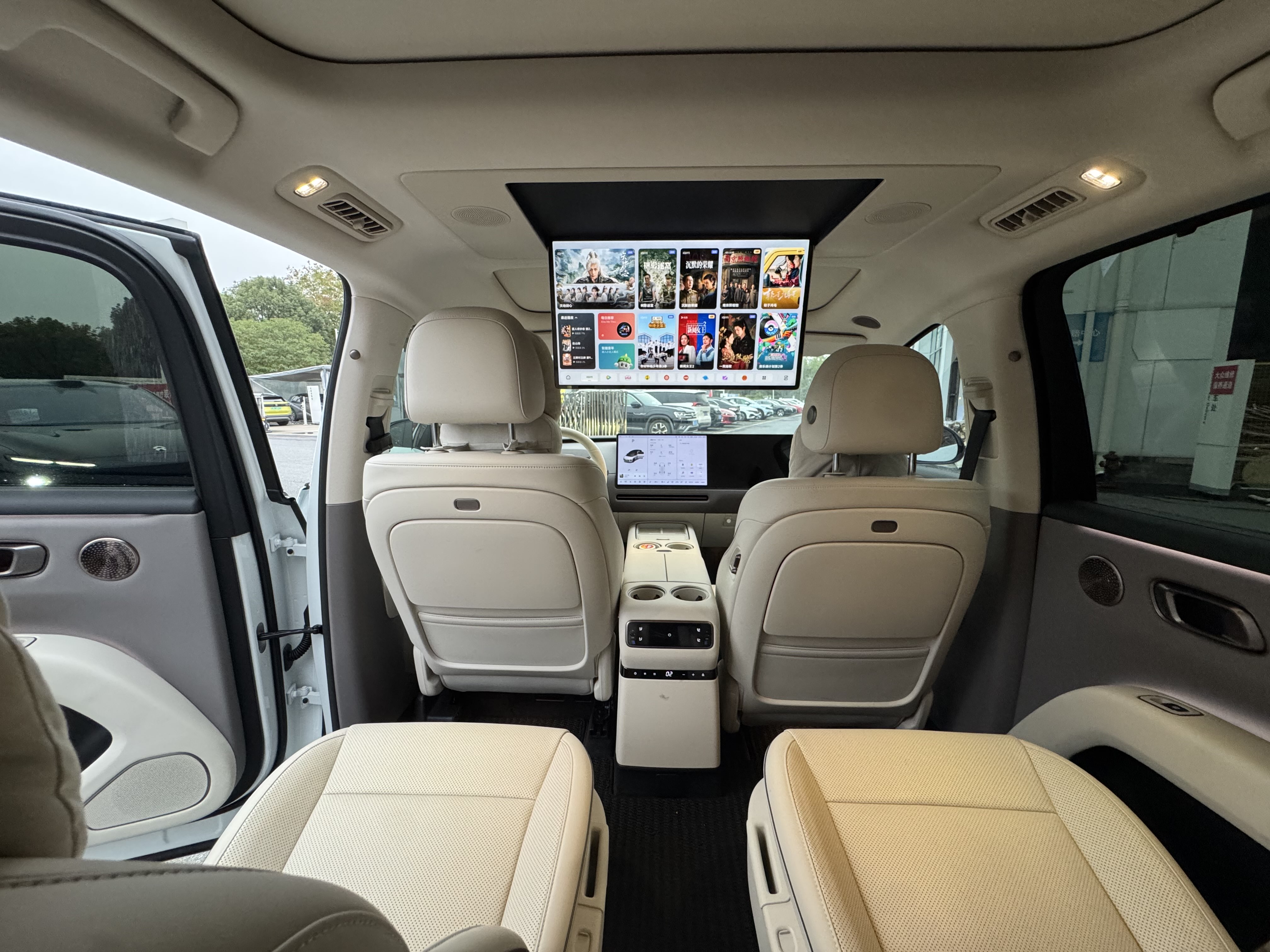 Li i6 2025 imagen de coche #12