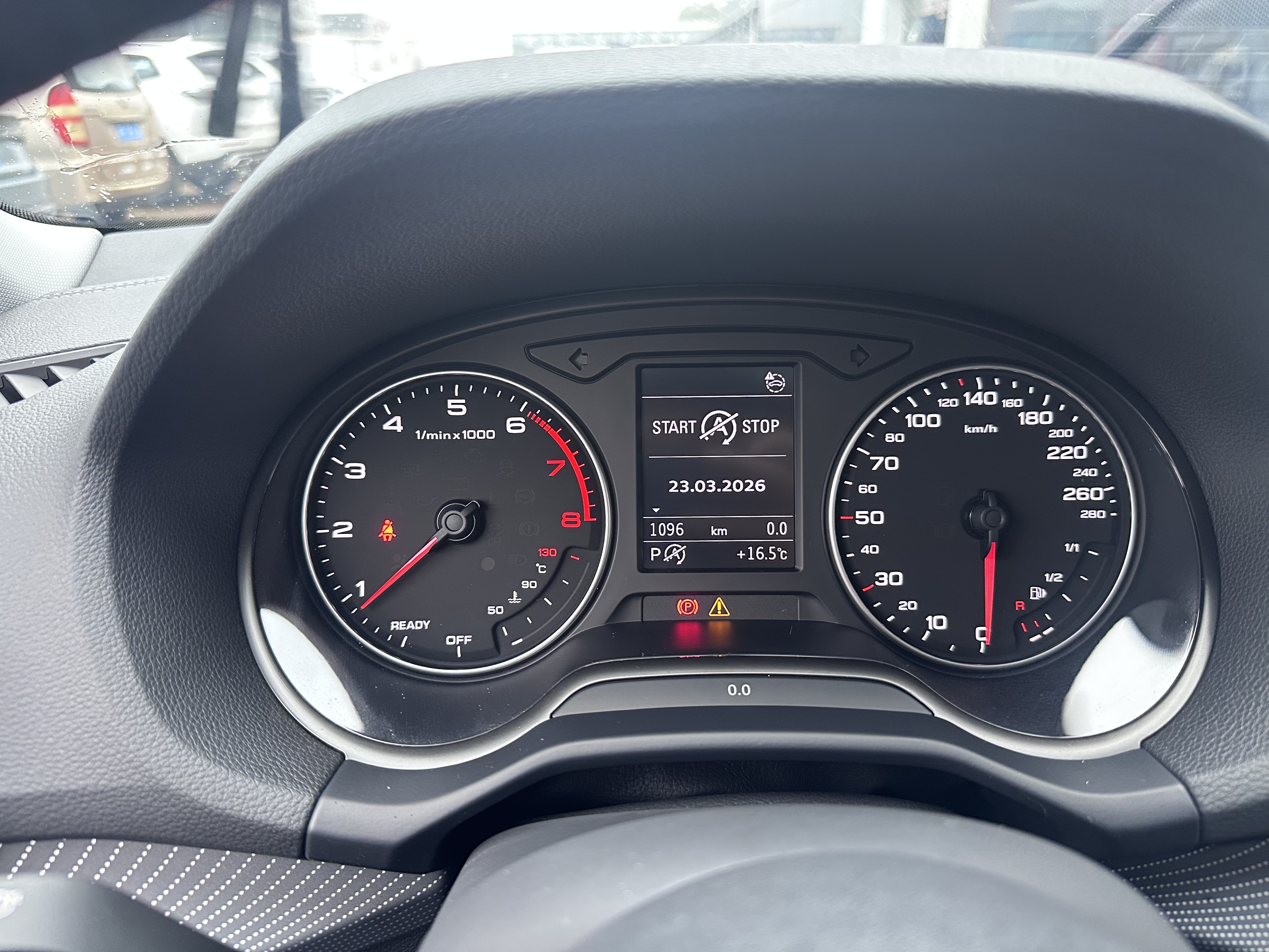 Q2L 2025 car image #12