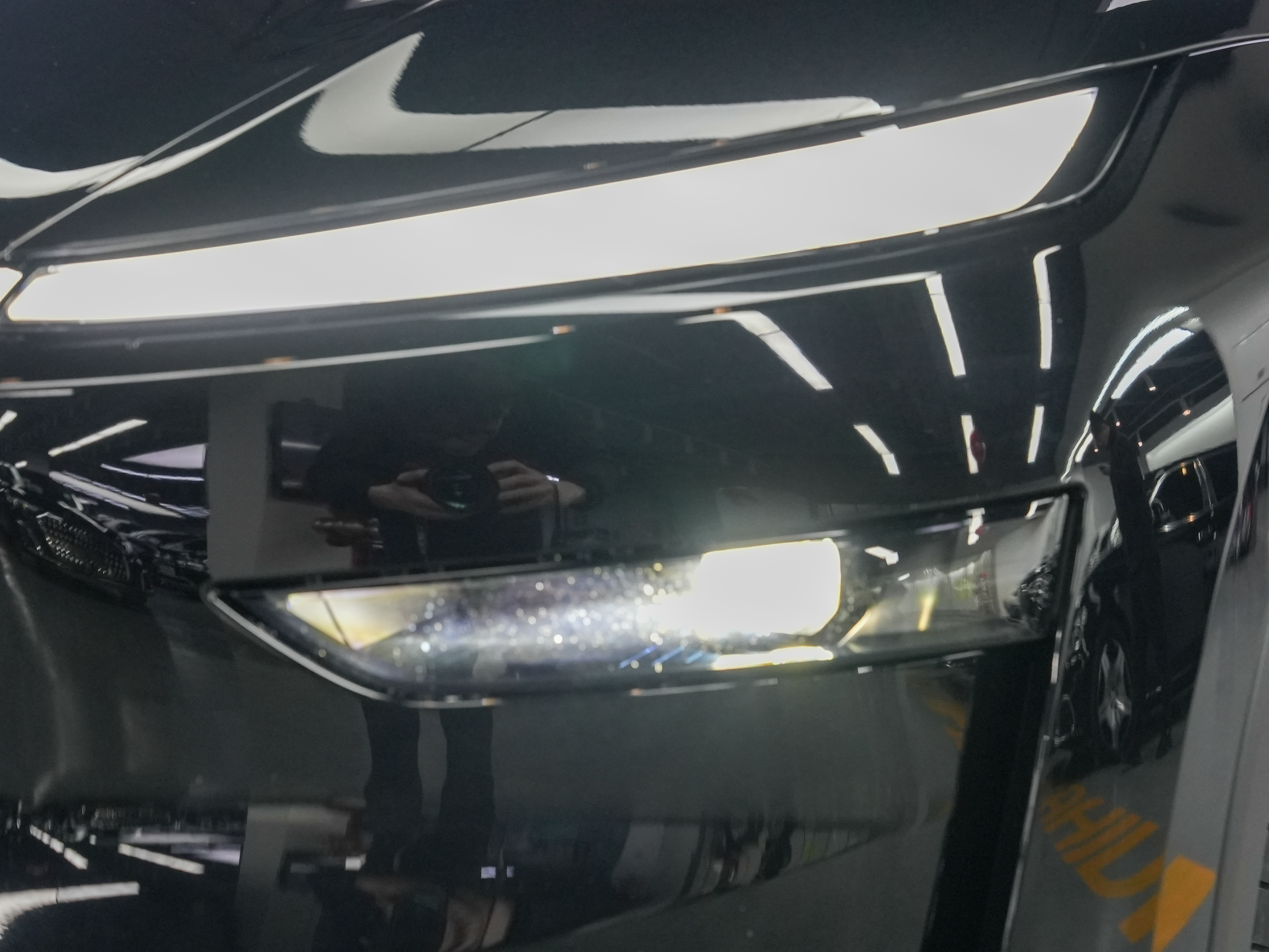 特斯拉 Model Y L 2026 汽车图片 #12