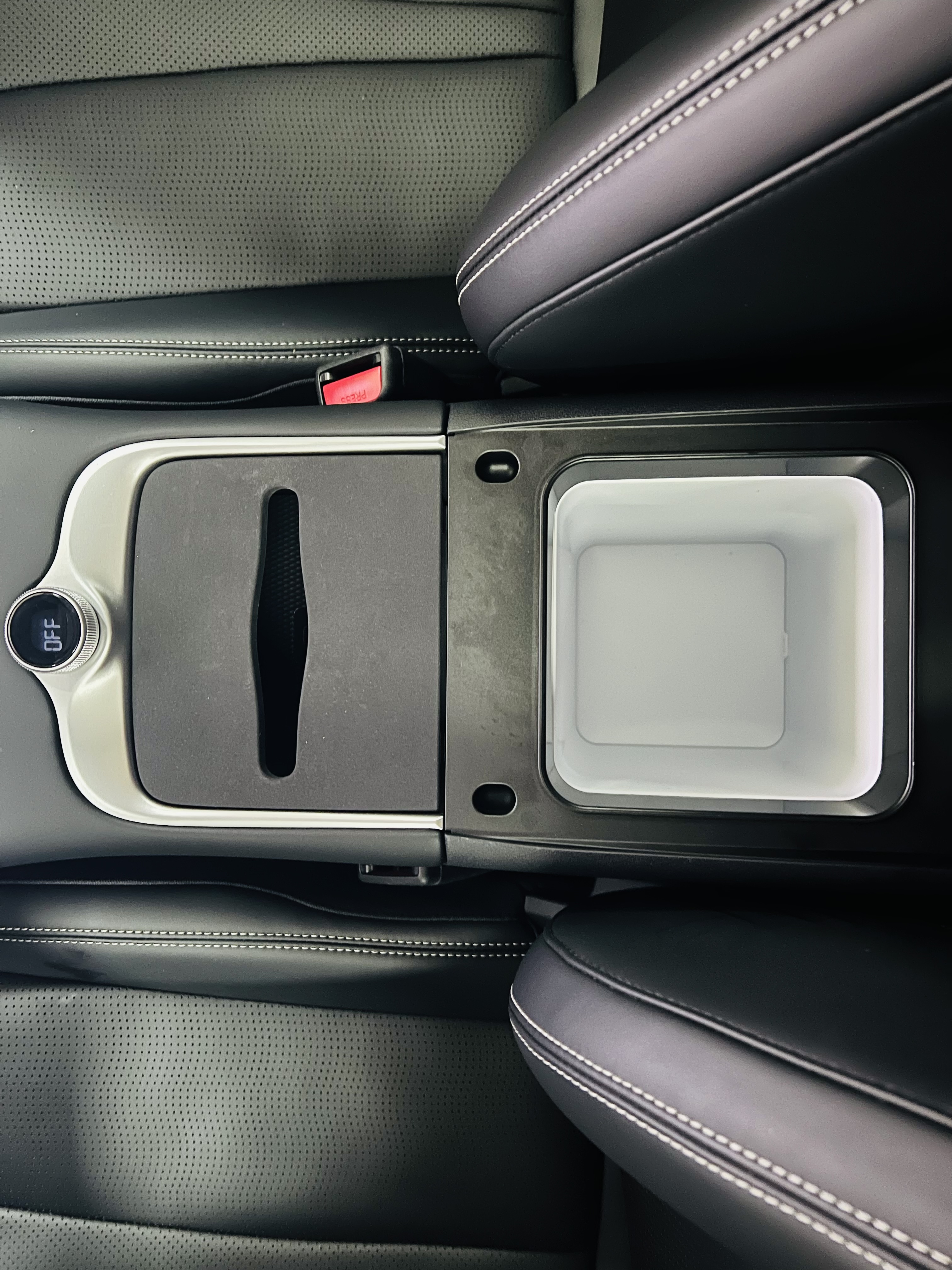 BYD Sea Lion 05 EV 2025 car image #12