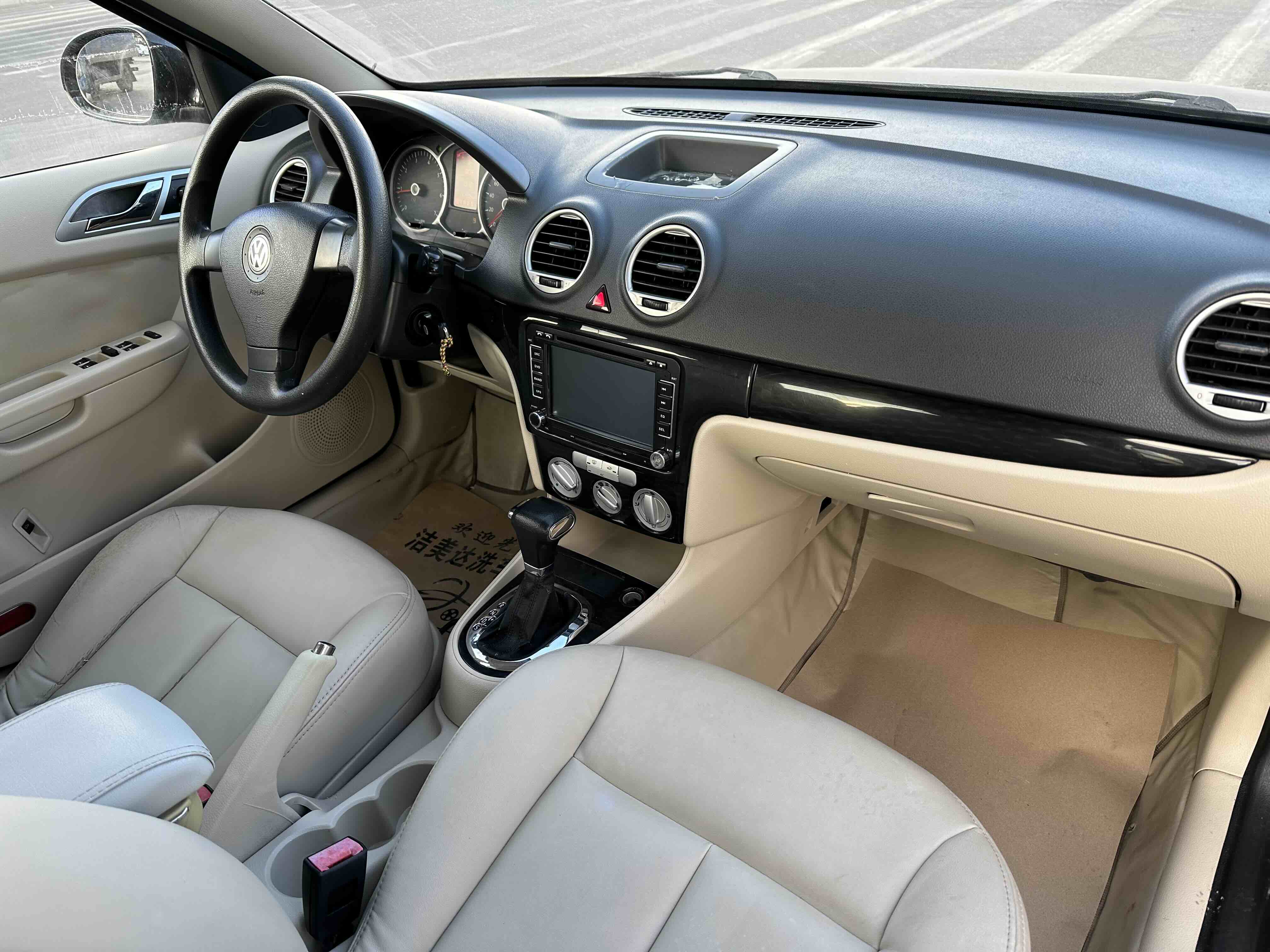 Volkswagen Lavida 2010 #12 Volkswagen Lavida 2010 car image #12
